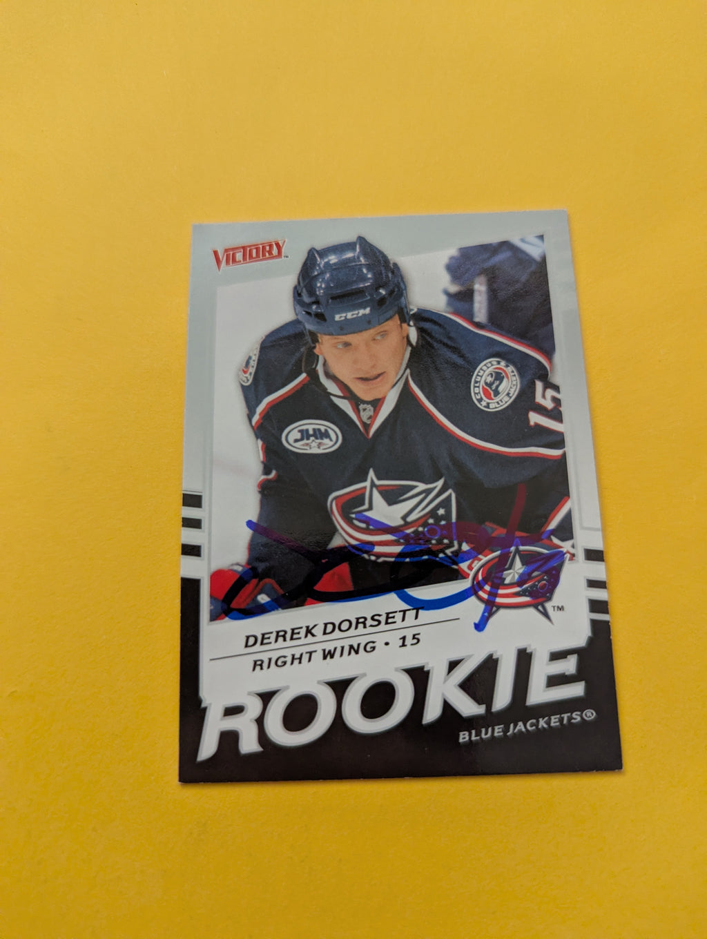 Derek Dorsett Signed Columbus Blue Jackets Rookie Card