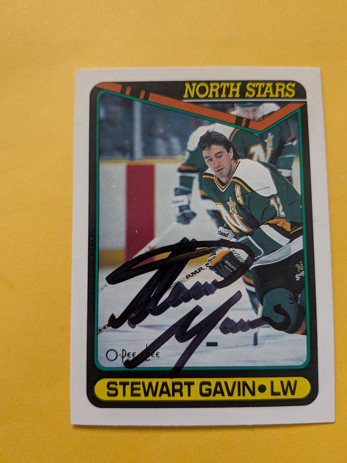 Stewart Gavin Signed Minnesota North Stars Card D
