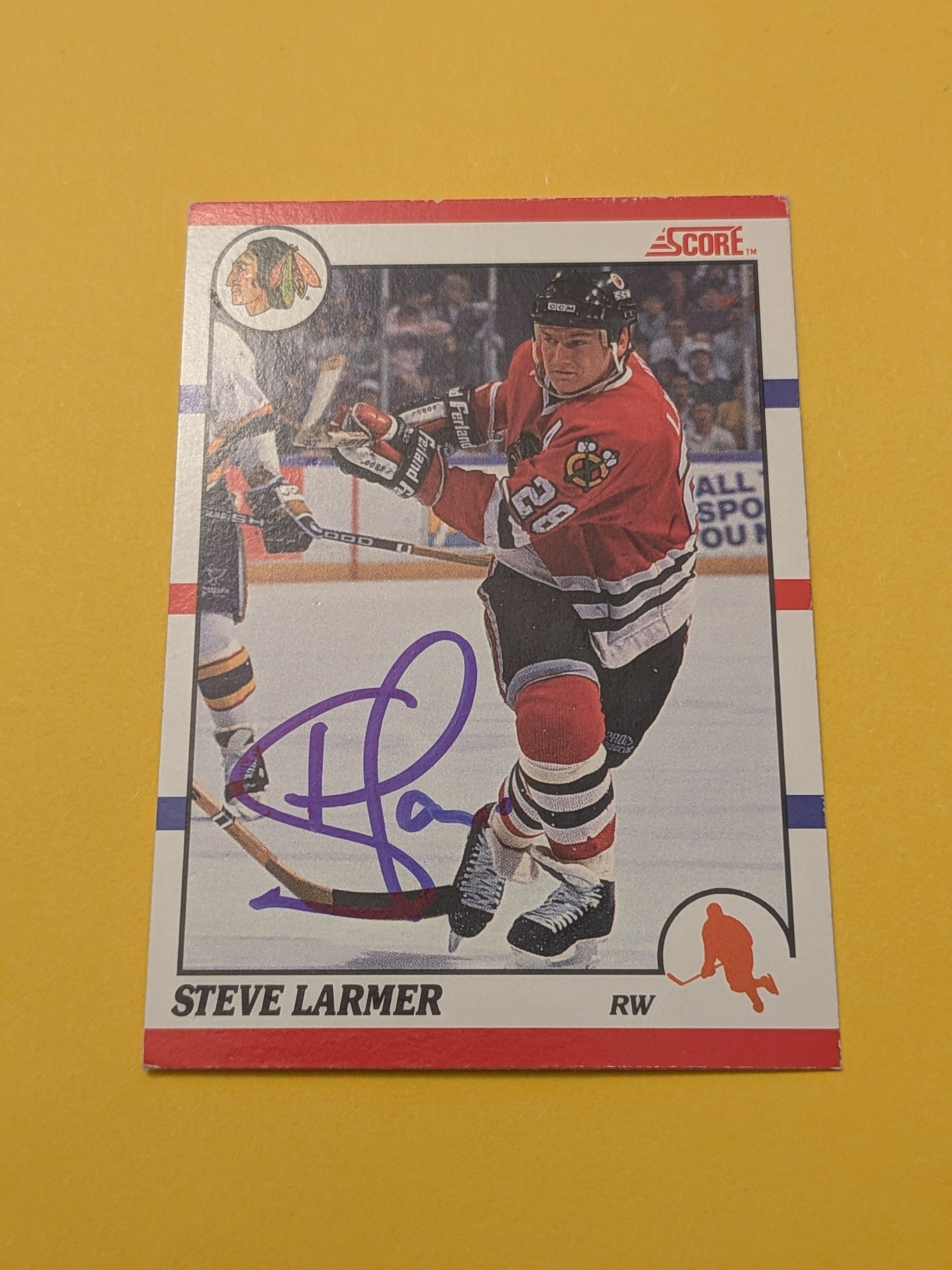 Steve Larmer Signed Chicago Blackhawks Card E