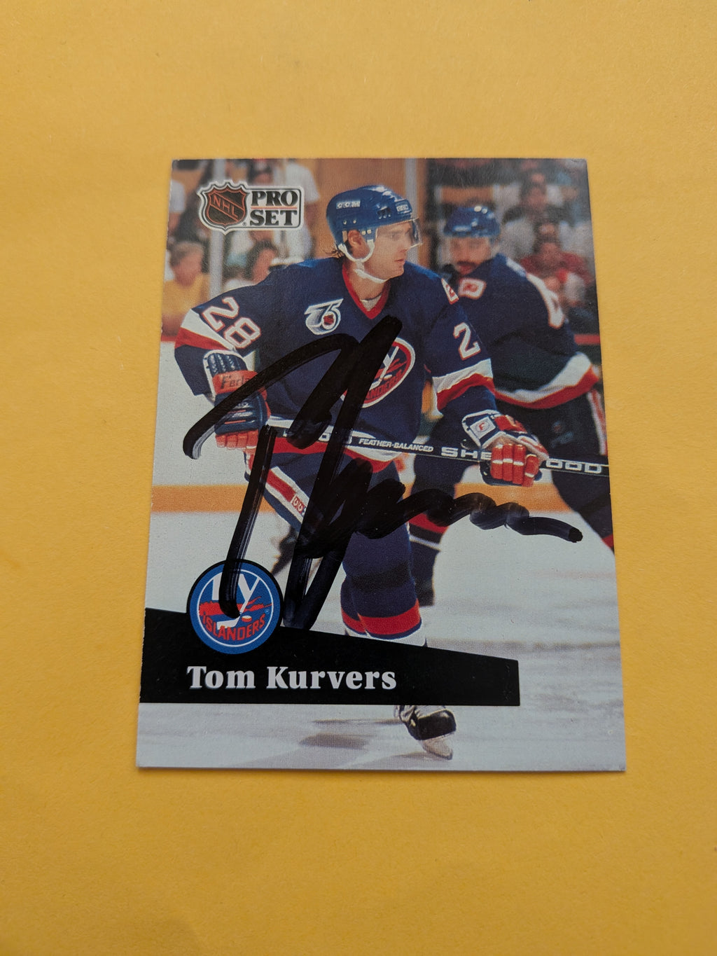 Tom Kurvers Signed New York Islanders Card C