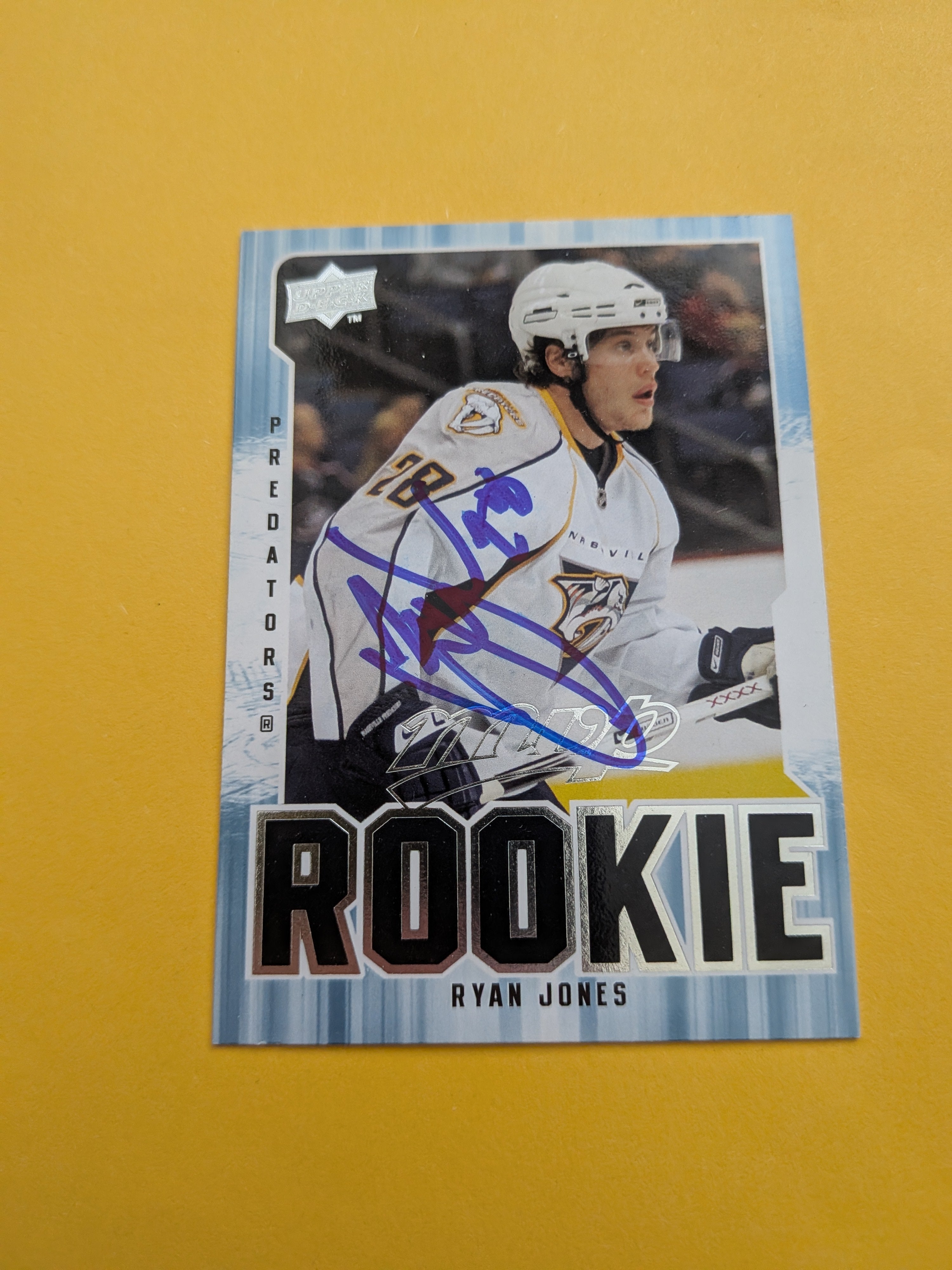 Ryan Jones Signed Nashville Predators Rookie Card A