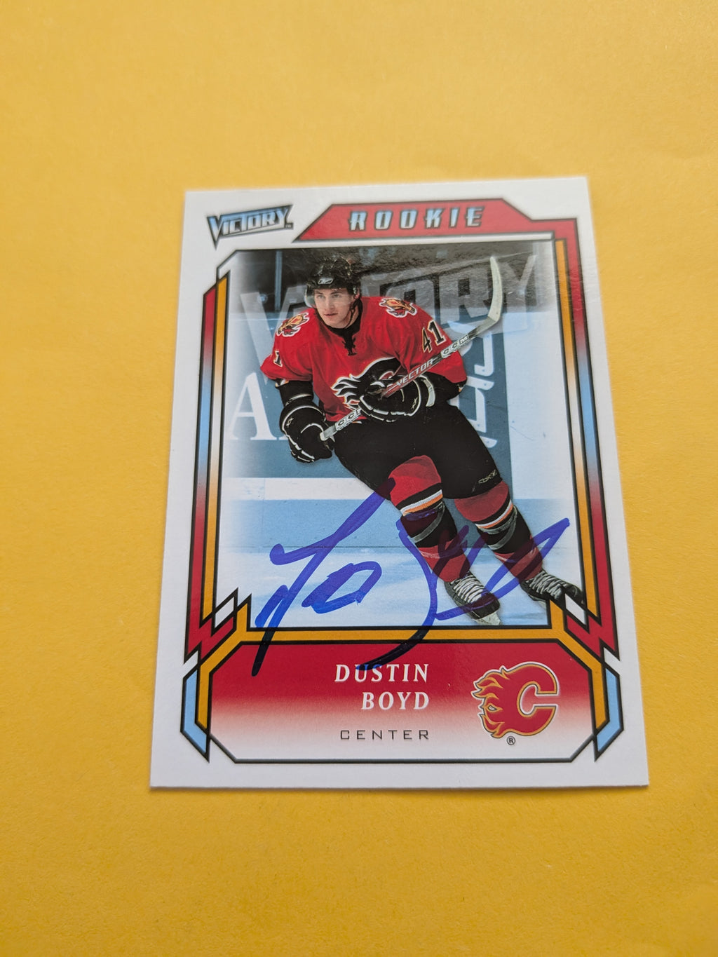Dustin Boyd Signed Calgary Flames Rookie Card B
