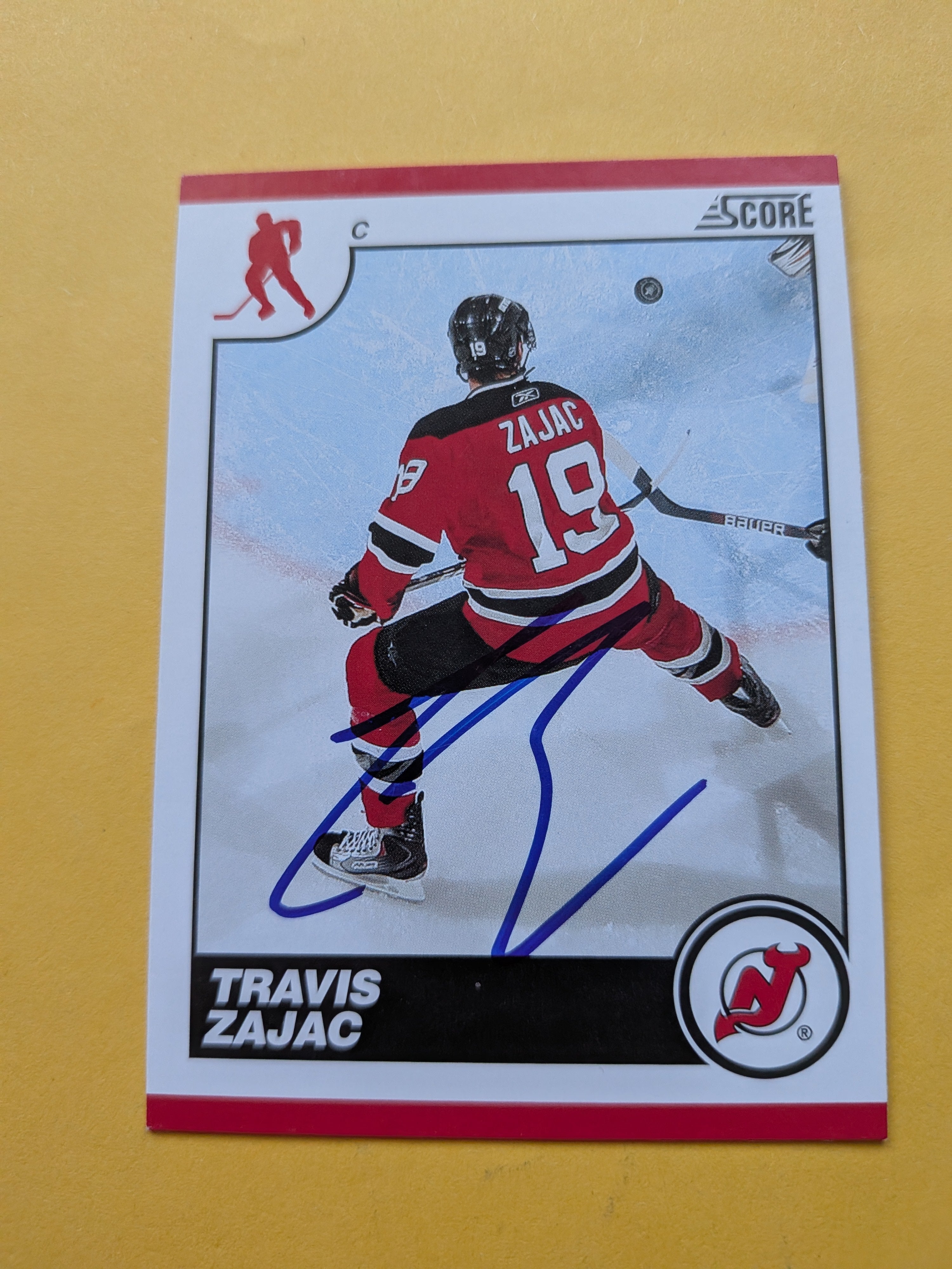Travis Zajac Signed New Jersey Devils Card A