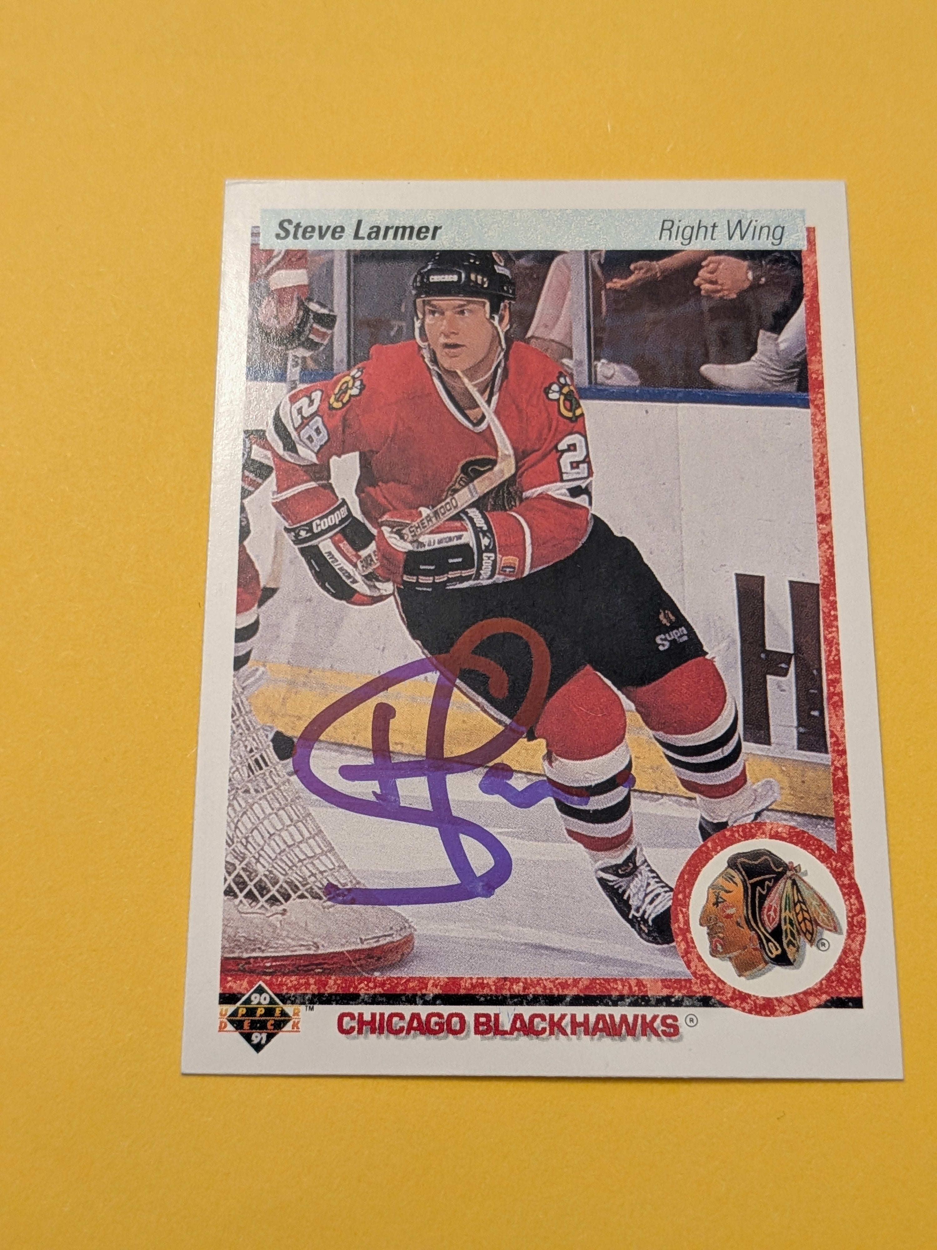 Steve Larmer Signed Chicago Blackhawks Card I