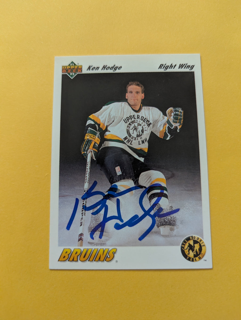Ken Hodge Signed Boston Bruins Card