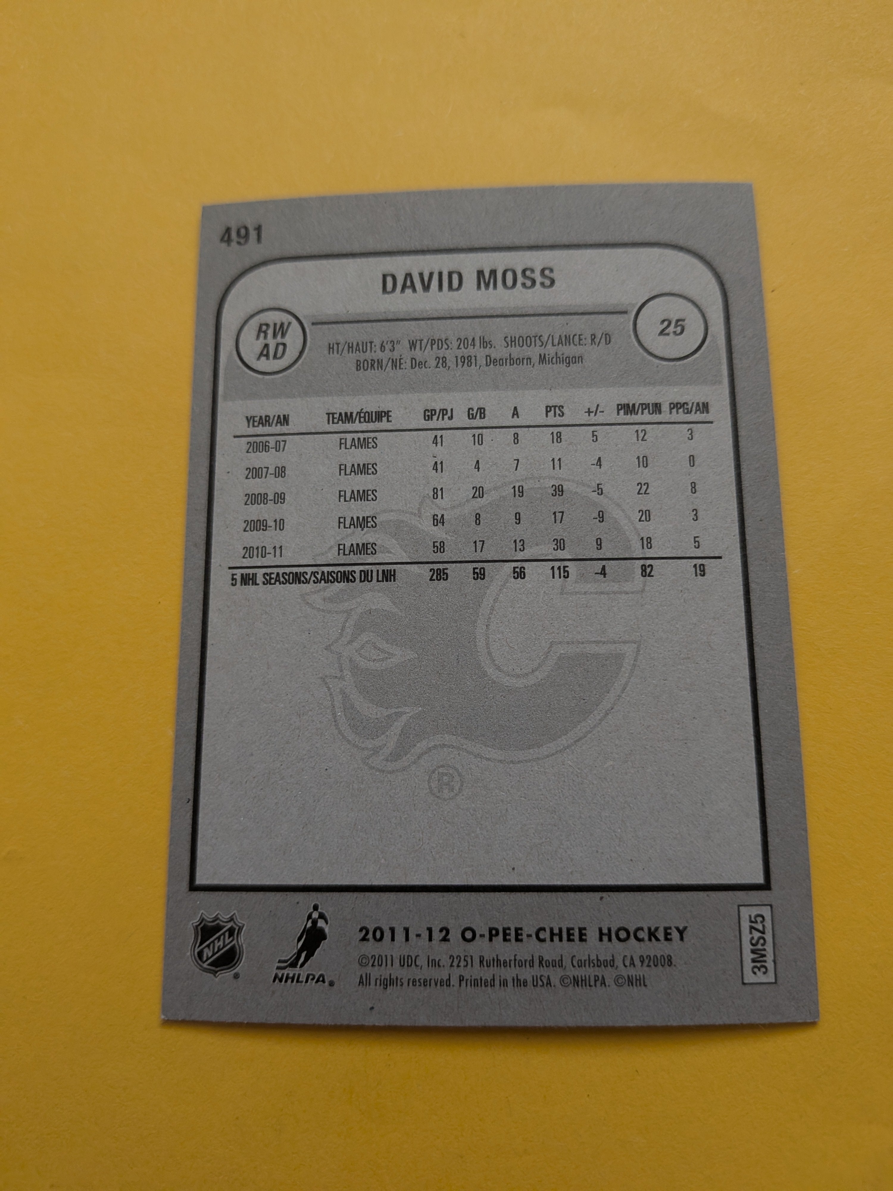 David Moss Signed Calgary Flames Card A