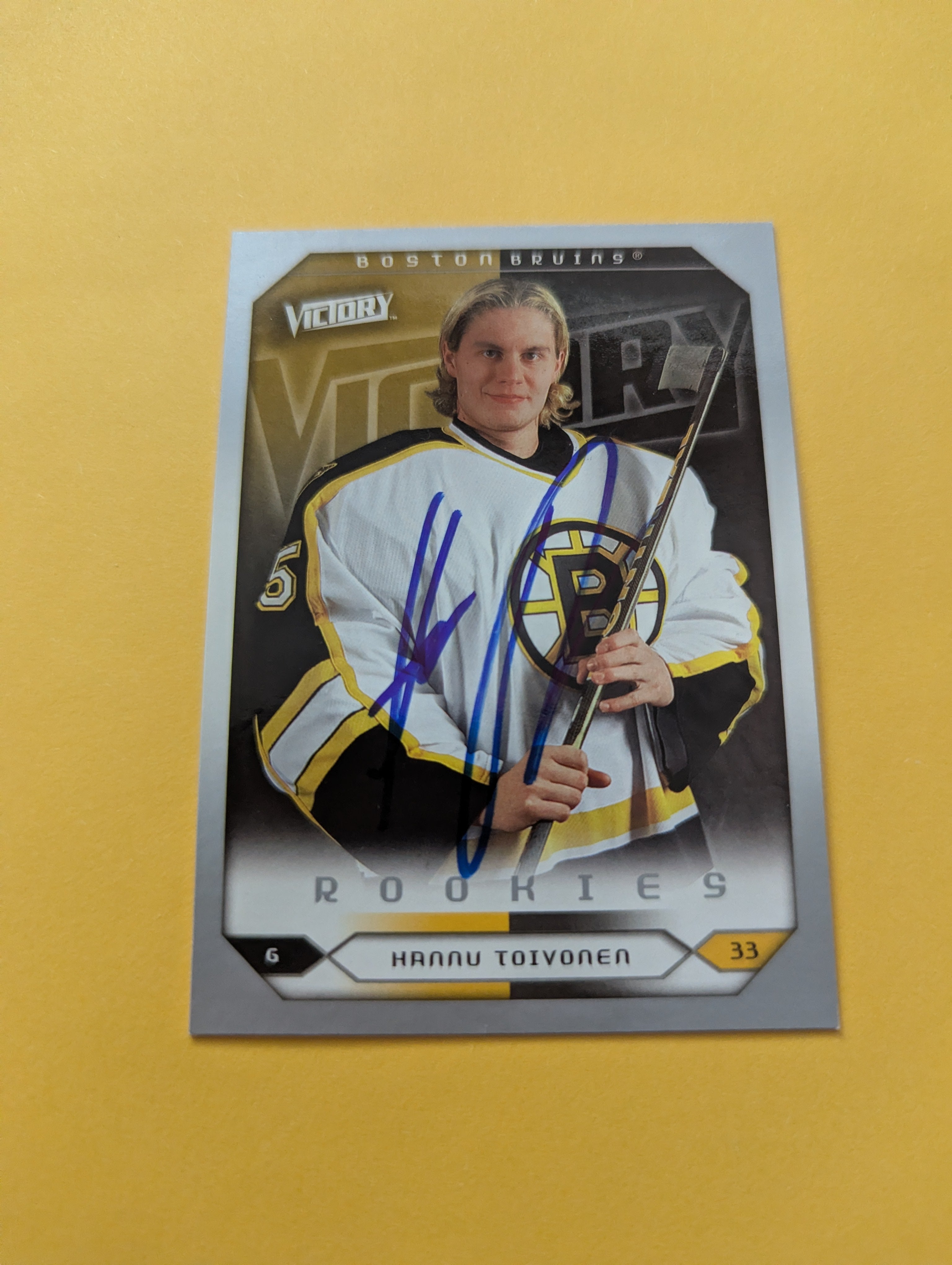 Hannu Toivonen Signed Boston Bruins Rookie Card