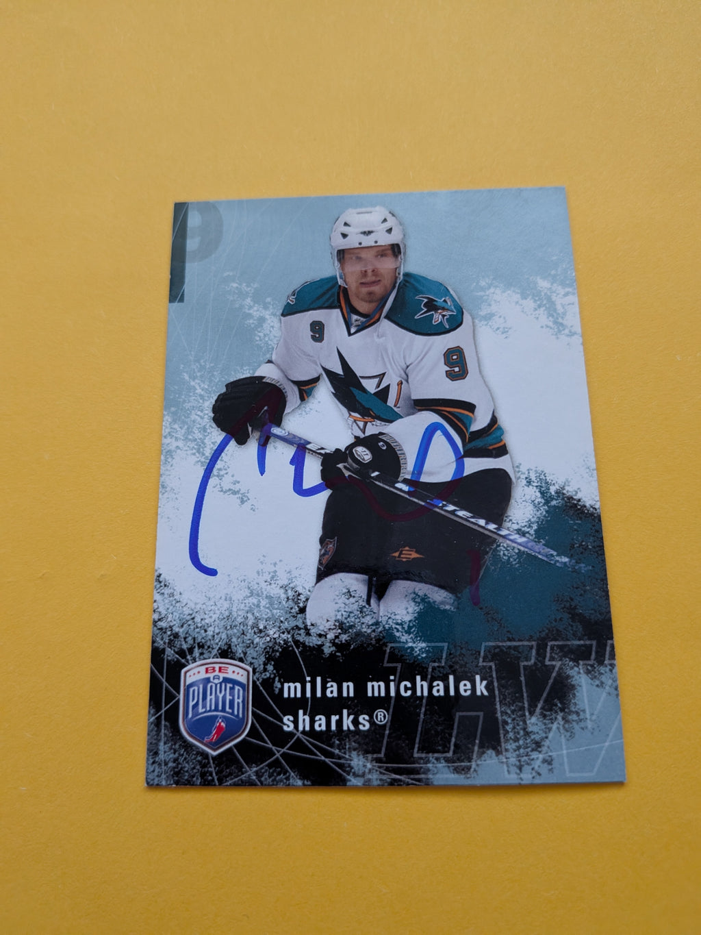 Milan Michalek Signed San Jose Sharks Card M