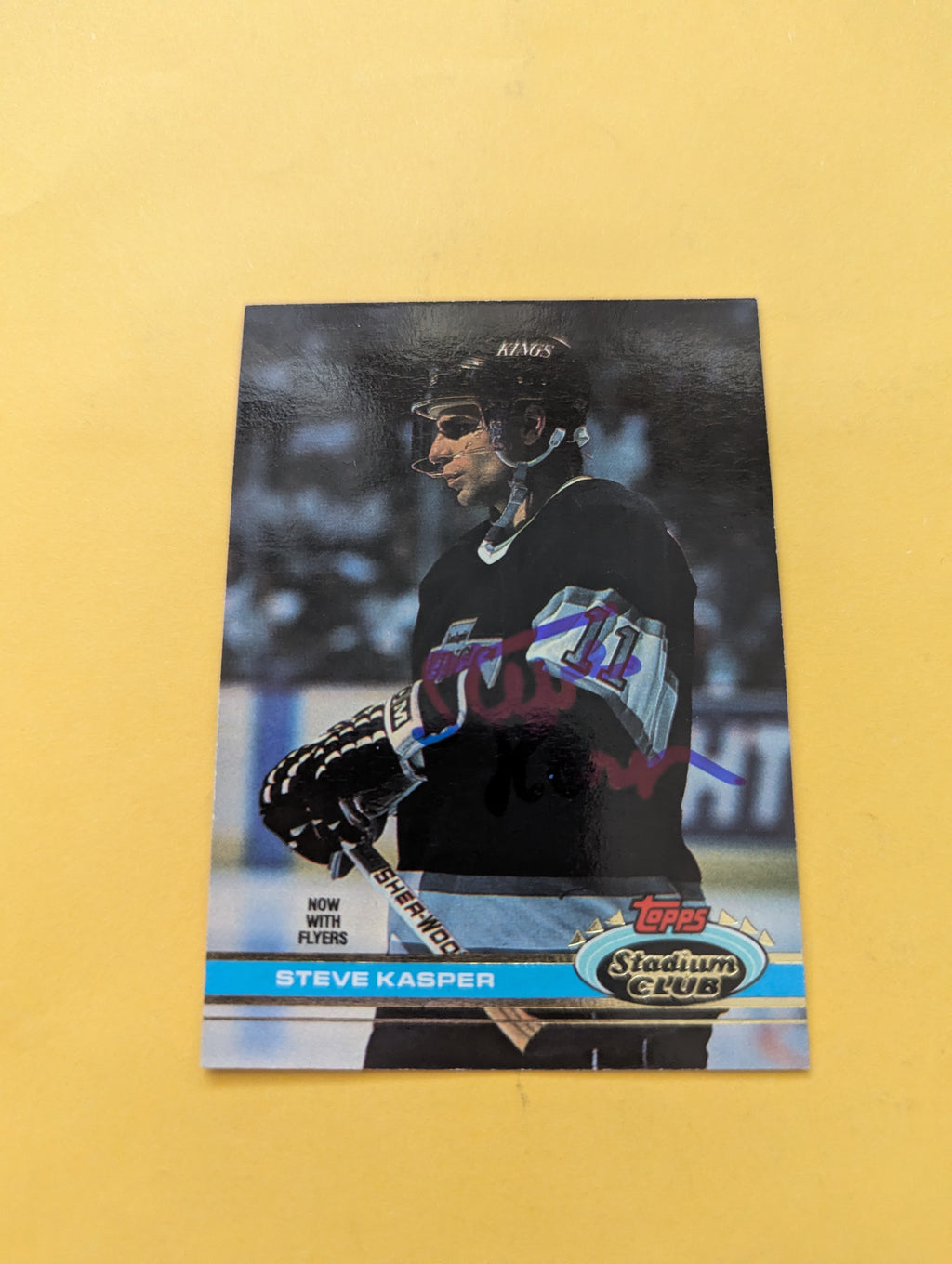 Steve Kasper Signed Los Angeles Kings Card A