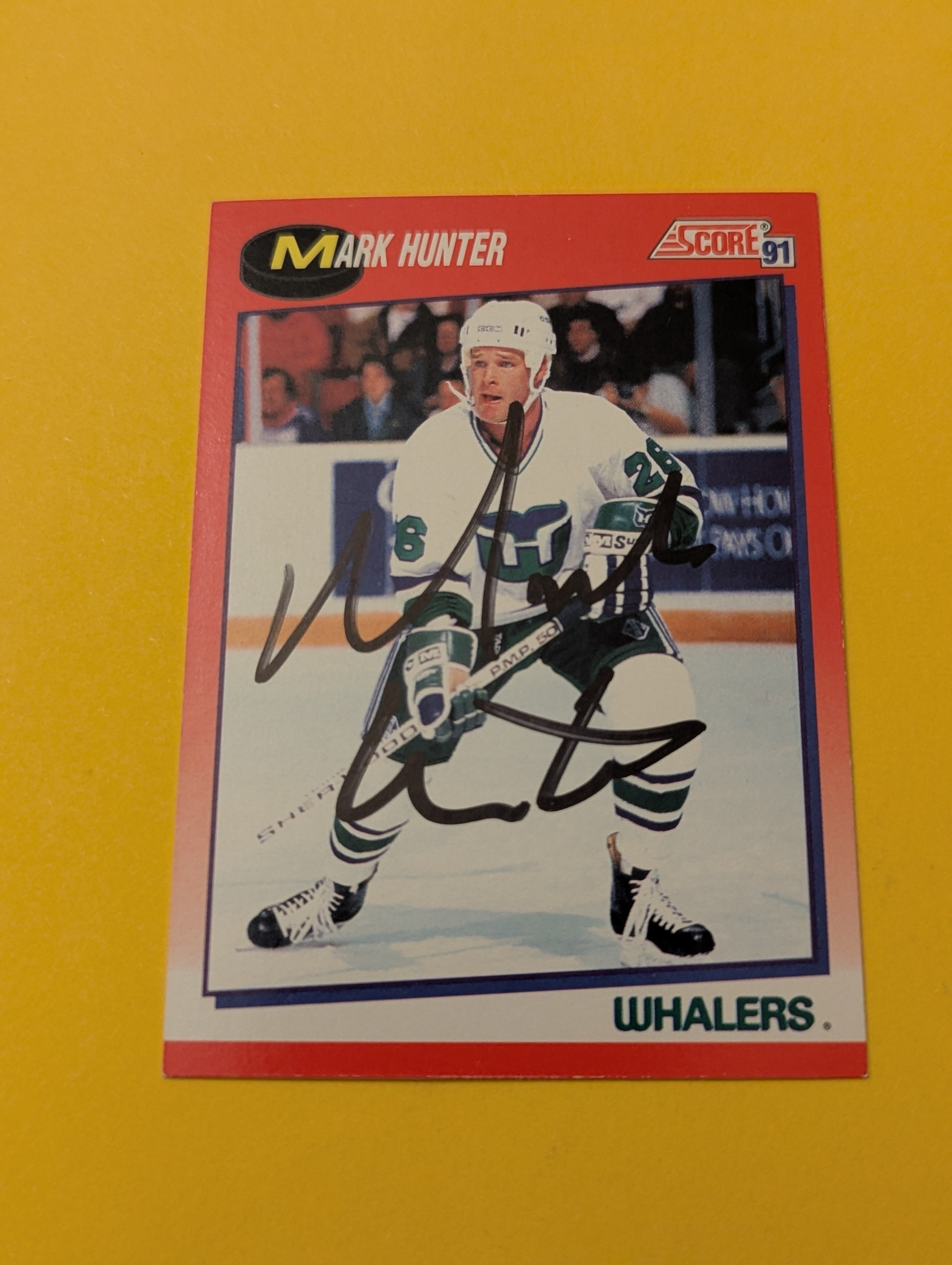 Mark Hunter Signed Hartford Whalers Card