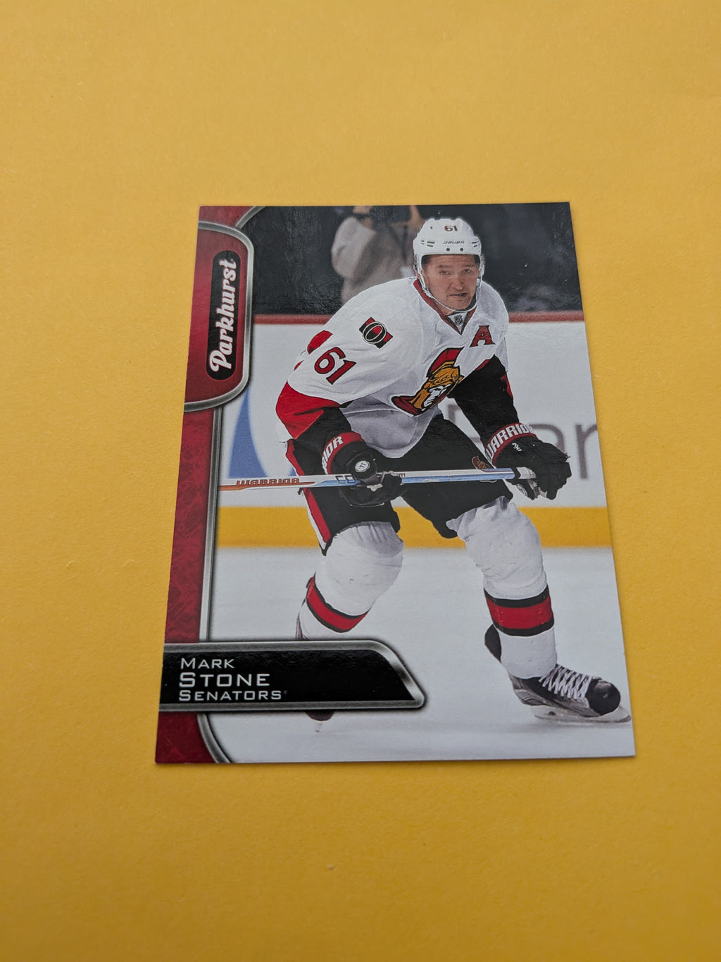 Mark Stone 16-17 Parkhurst Red Card