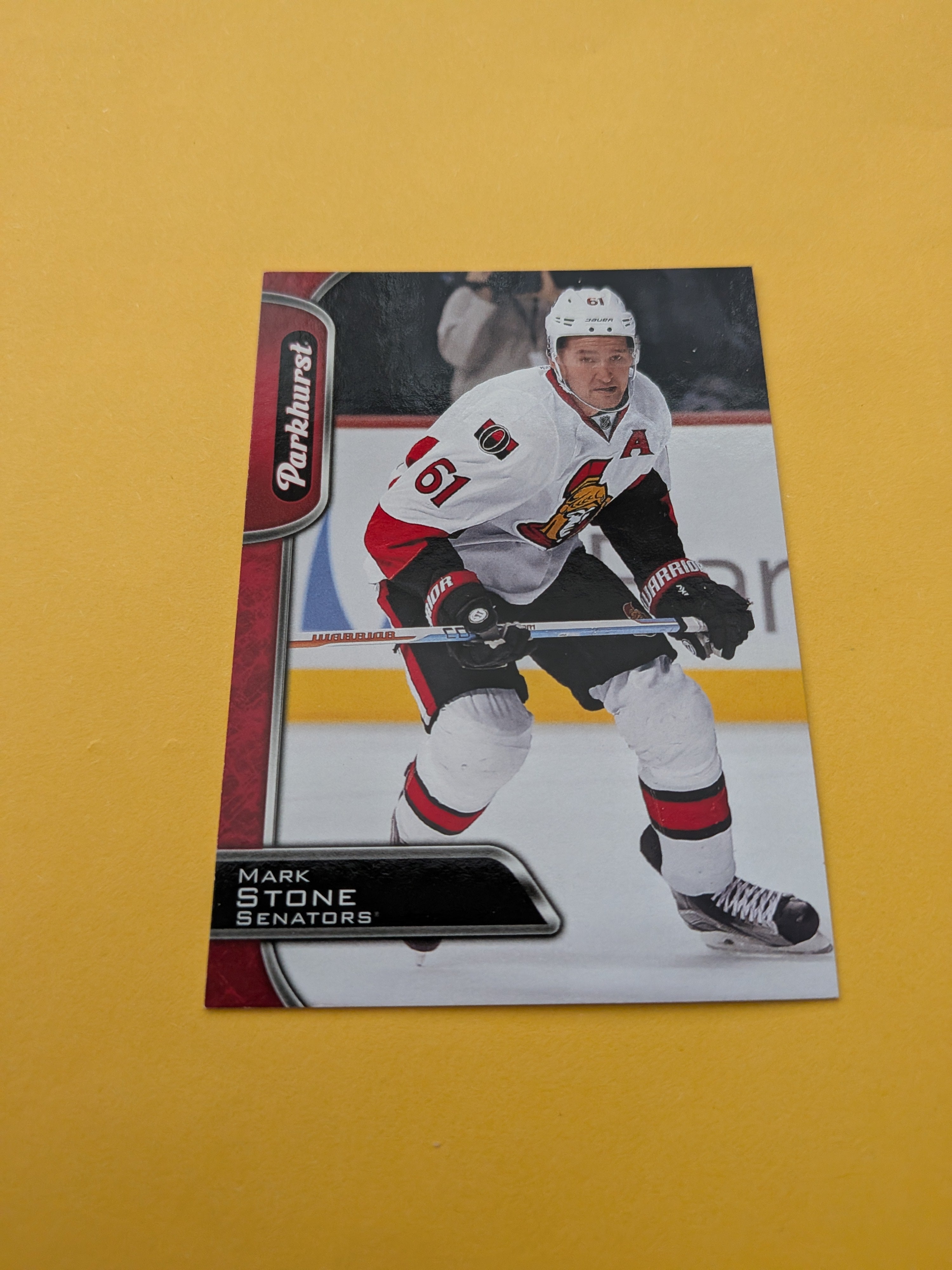Mark Stone 16-17 Parkhurst Red Card