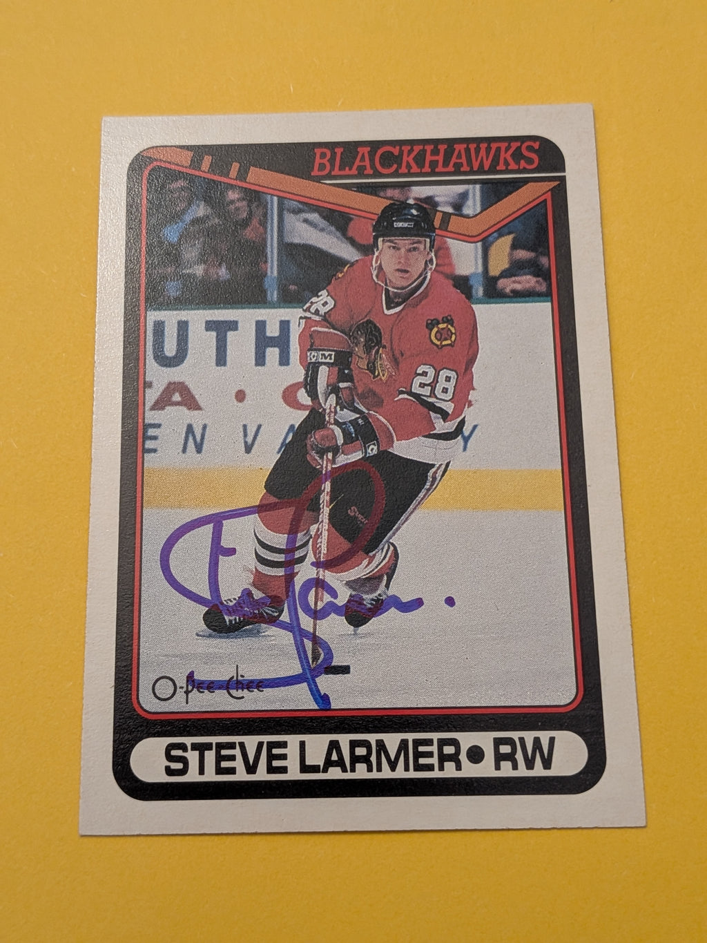 Steve Larmer Signed Chicago Blackhawks Card D