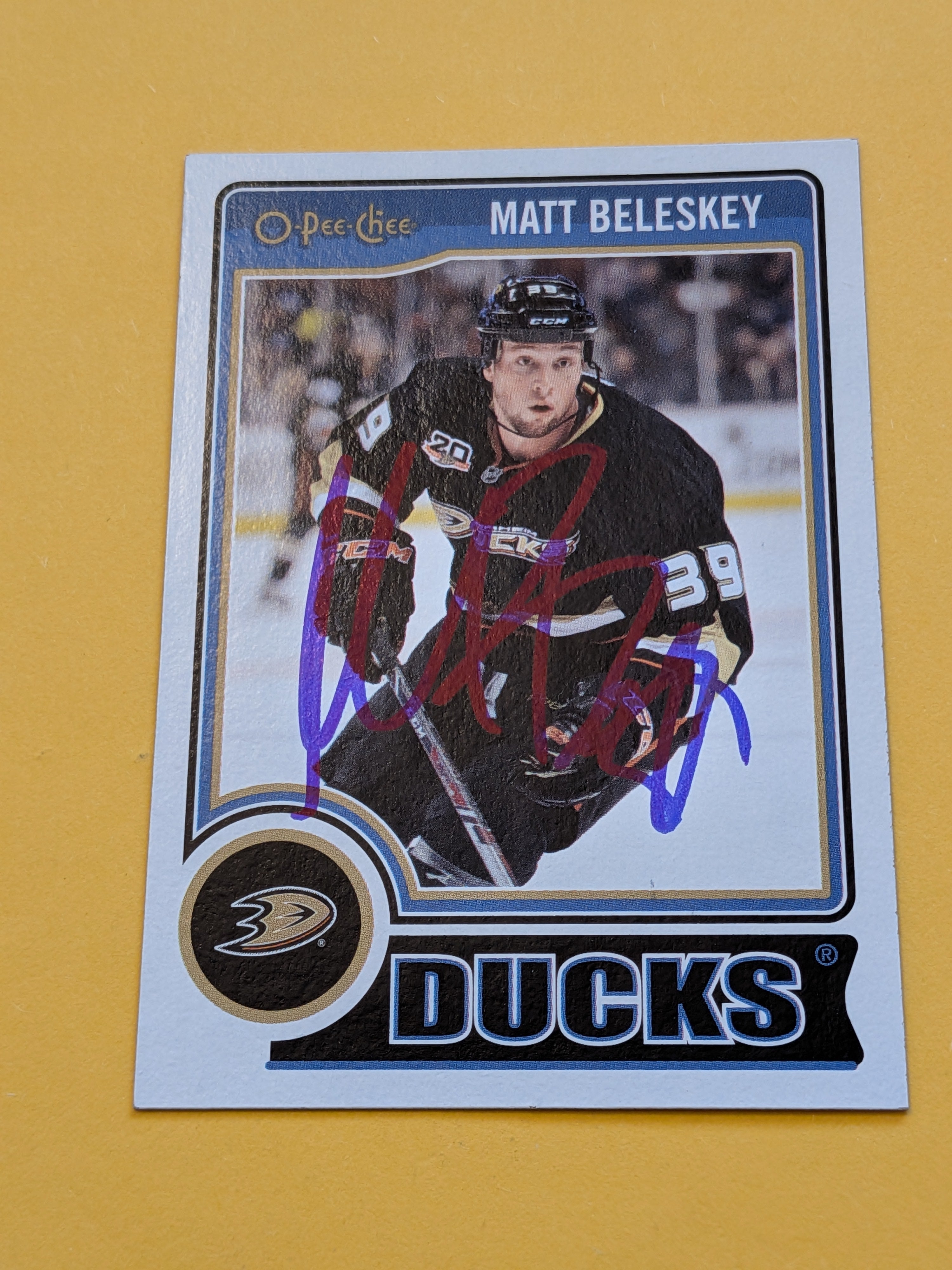 Matt Beleskey Signed Anaheim Ducks Card C