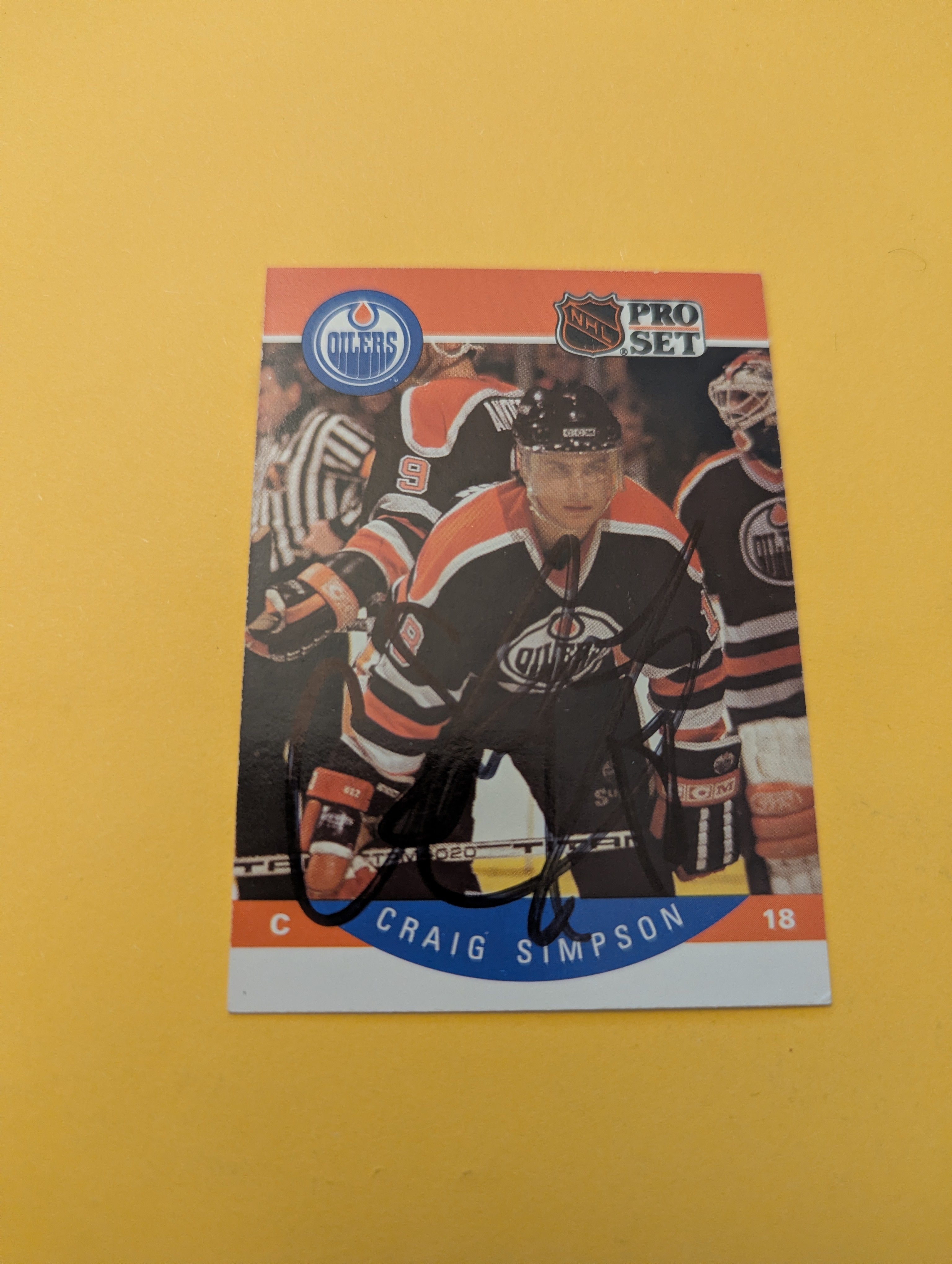 Craig Simpson Signed Edmonton Oilers Card