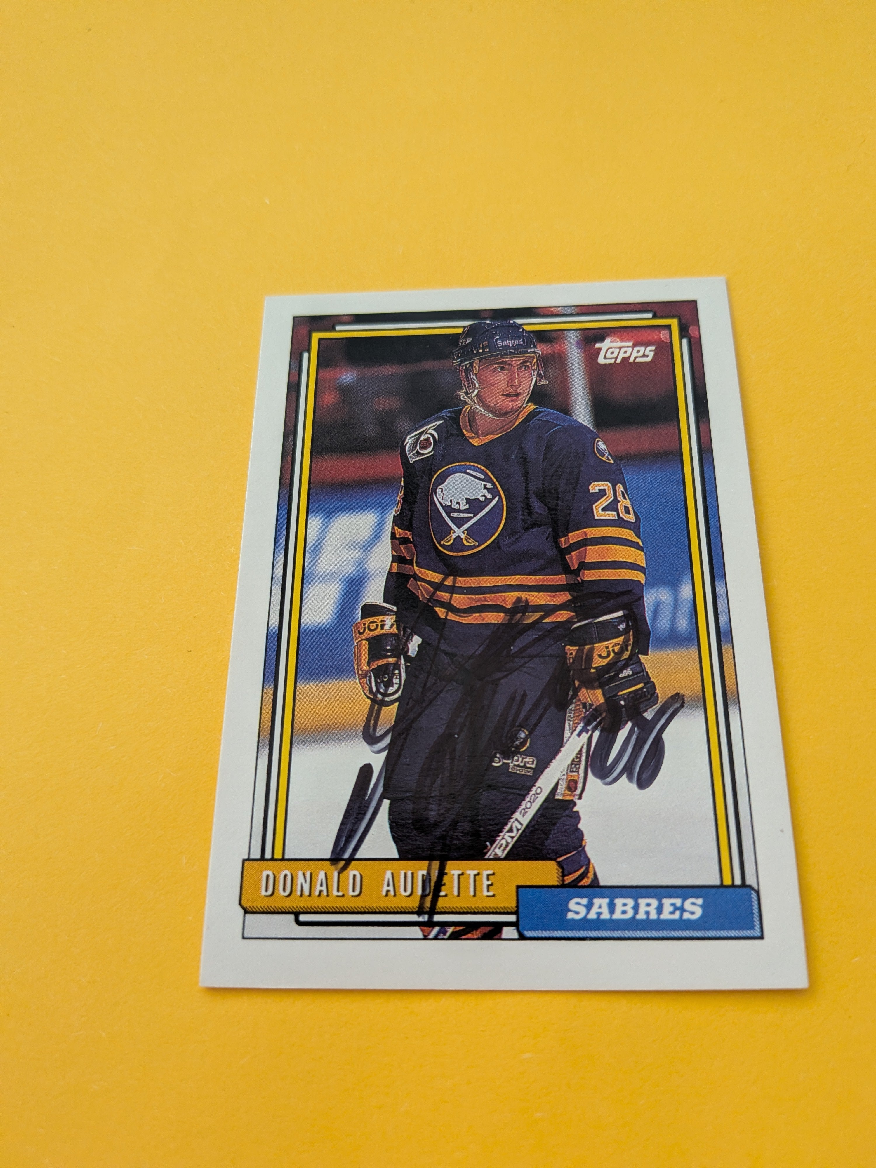 Donald Audette Signed Buffalo Sabres Card F