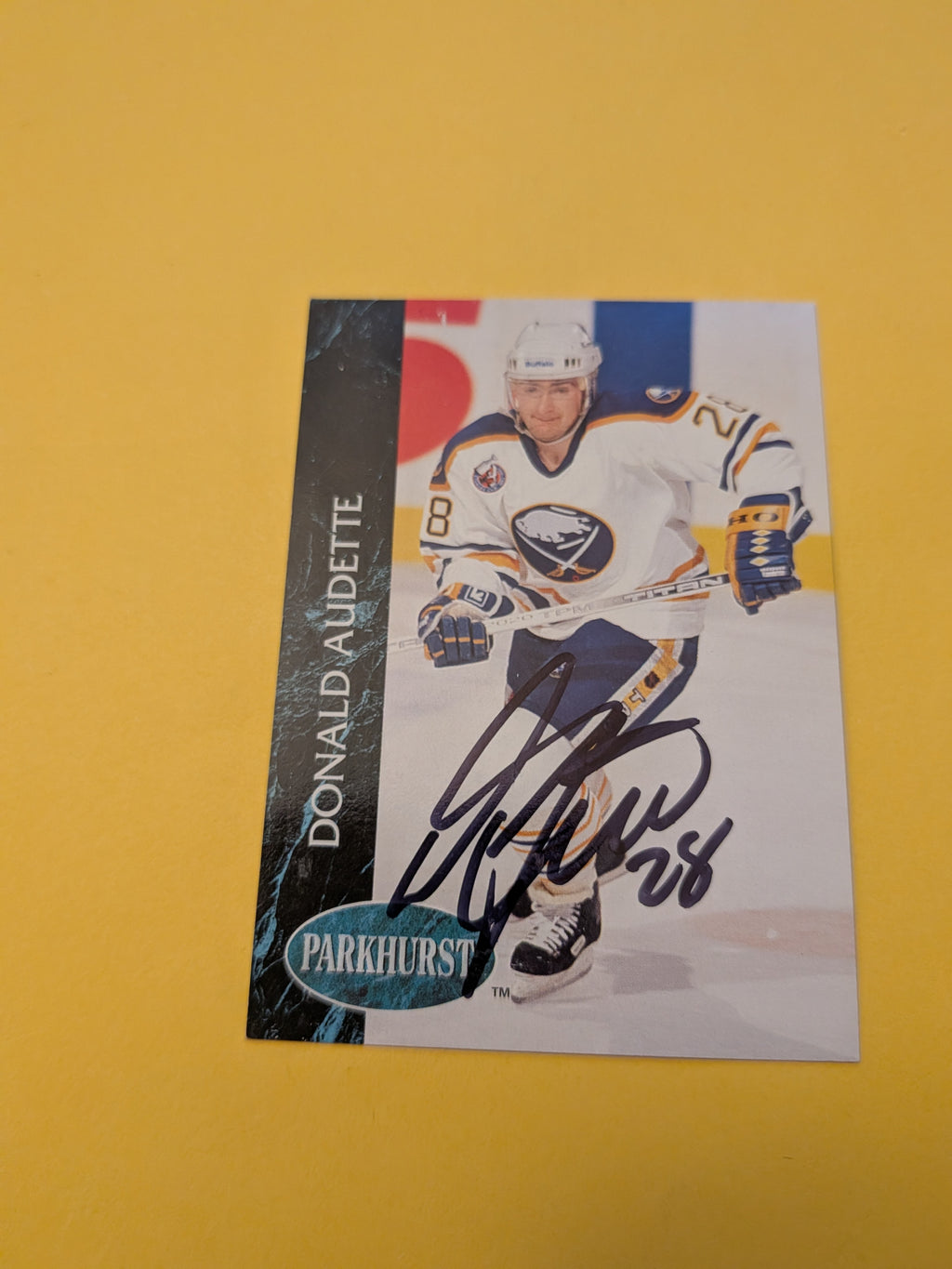 Donald Audette Signed Buffalo Sabres Card M