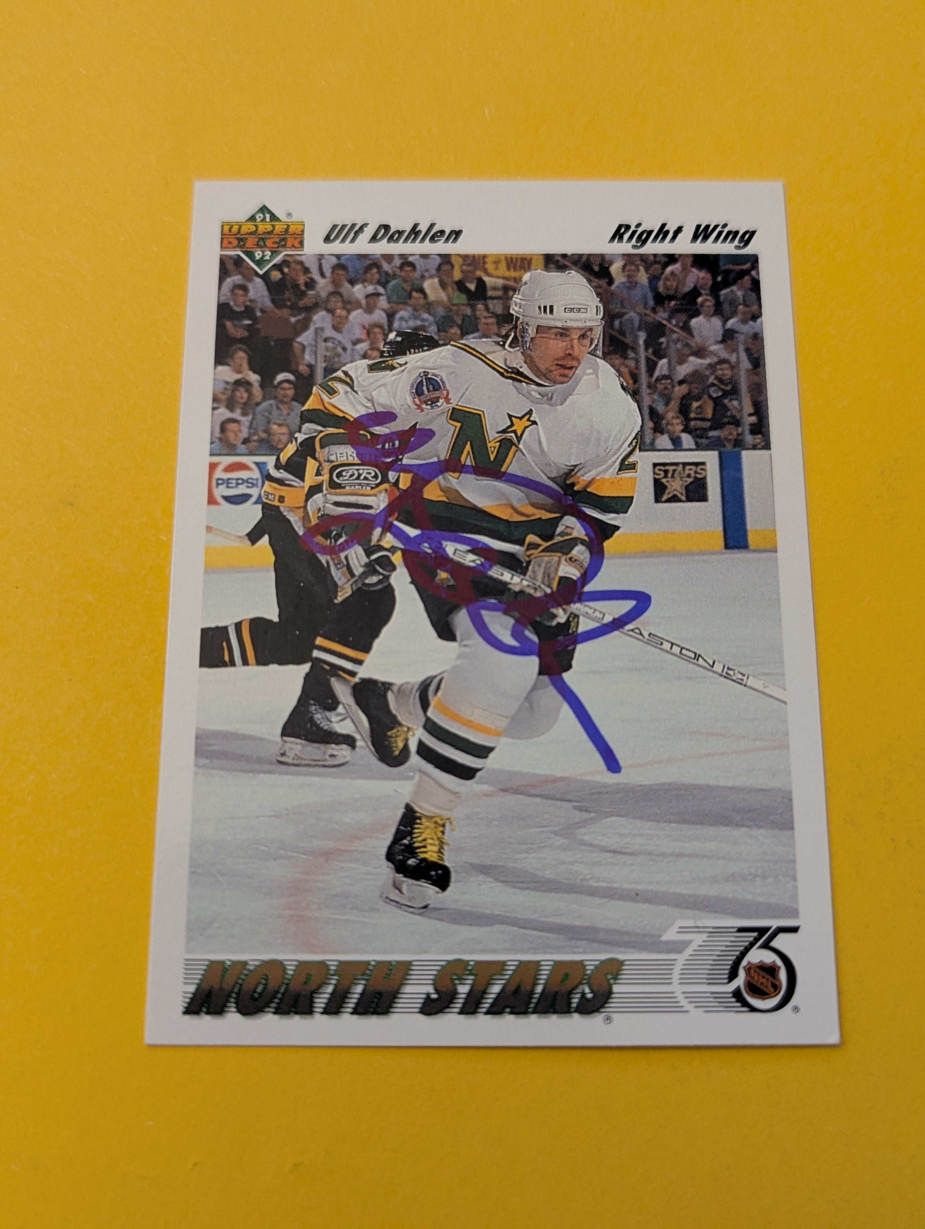 Ulf Dahlen Signed Minnesota North Stars Card