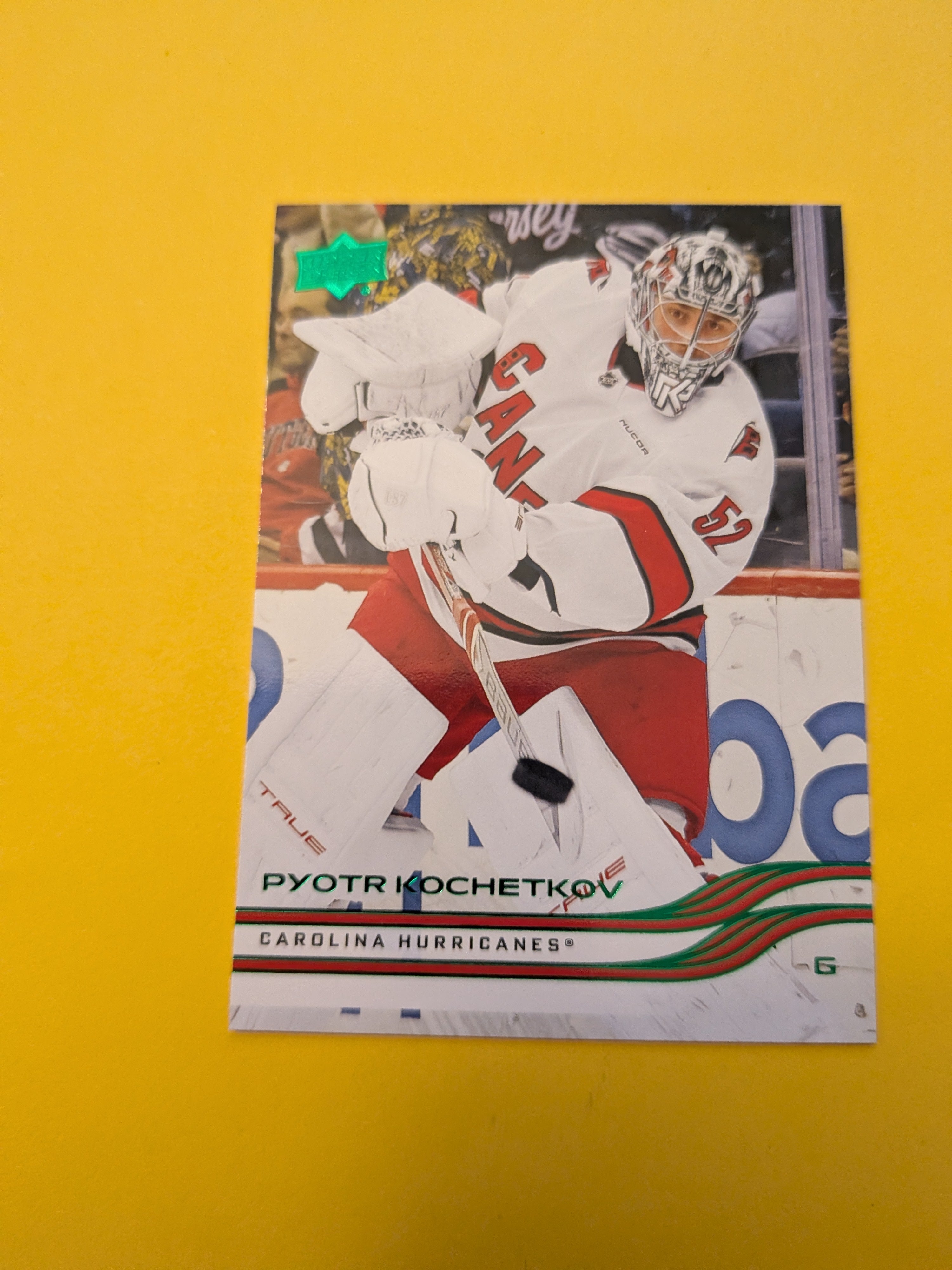 Pytor Kochetkov 25-26 Upper Deck Green Holiday Card