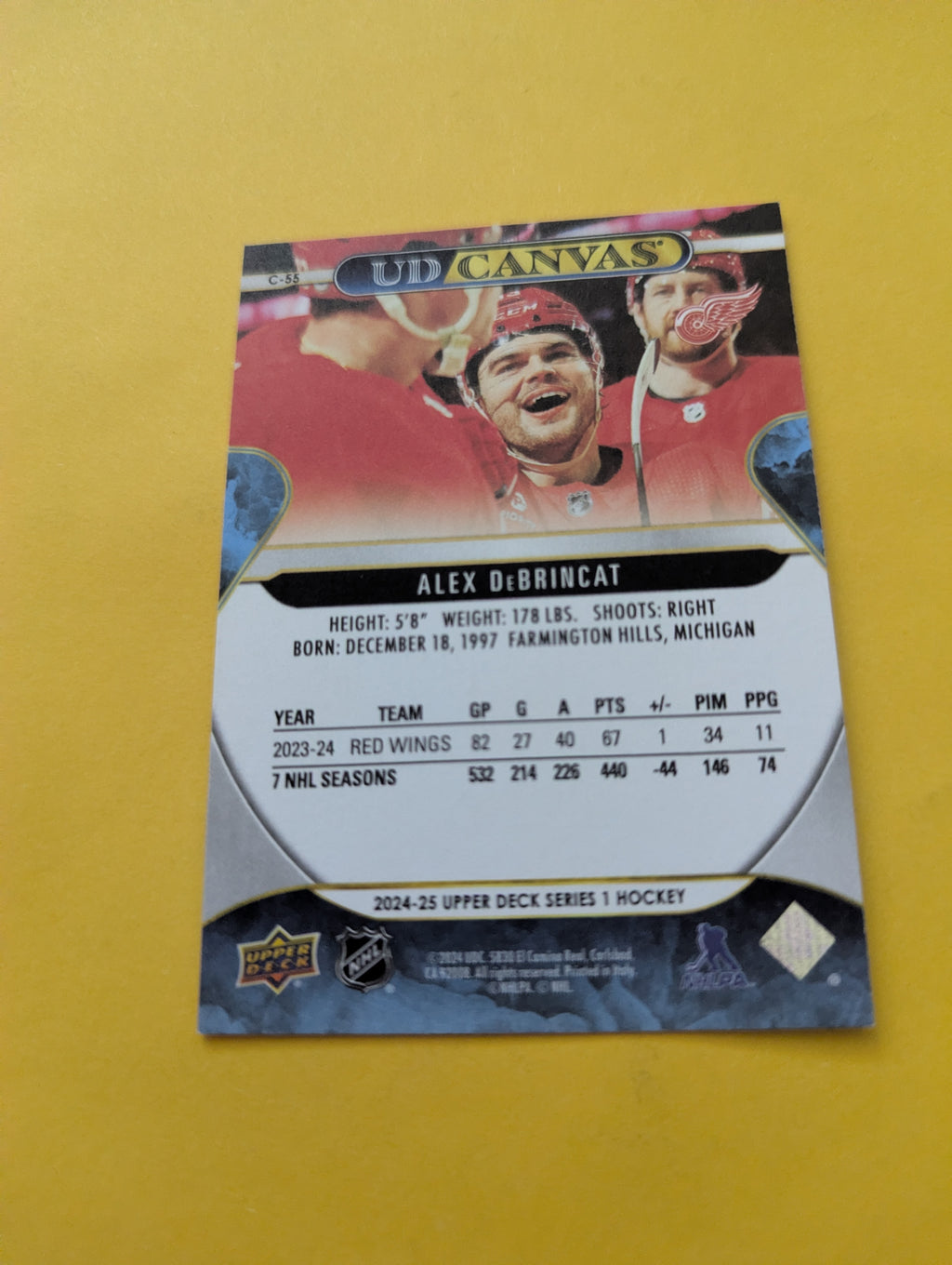 Alex Debrincat 24-25 Upper Deck UD Canvas Card