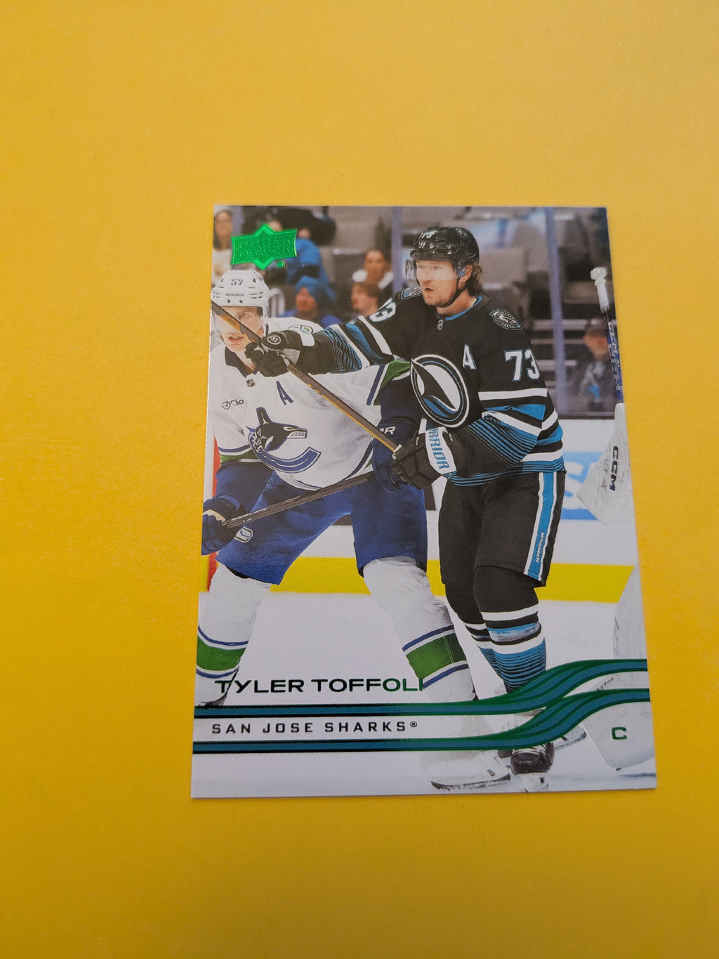 Tyler Toffoli 25-26 Upper Deck Green Holiday Card