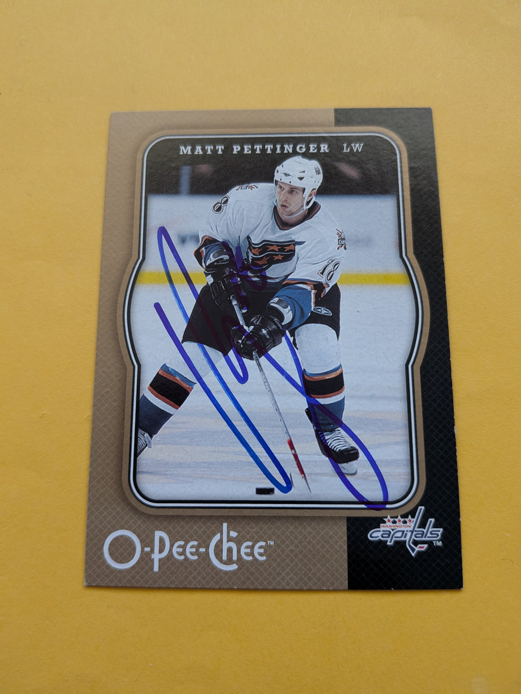 Matt Pettinger Signed Washington Capitals Card C