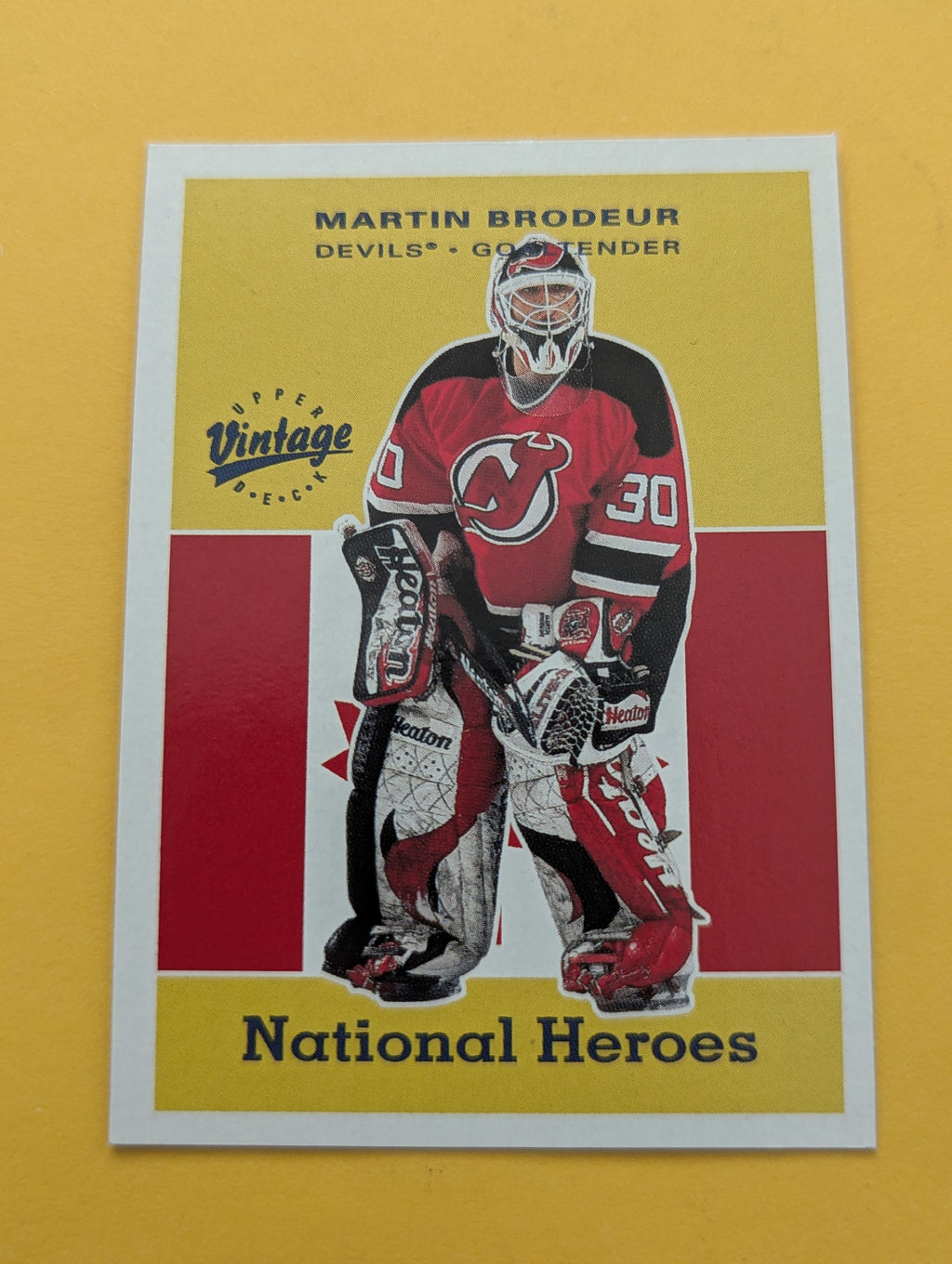 Martin Brodeur 00-01 Upper Deck Vintage National Heroes Card