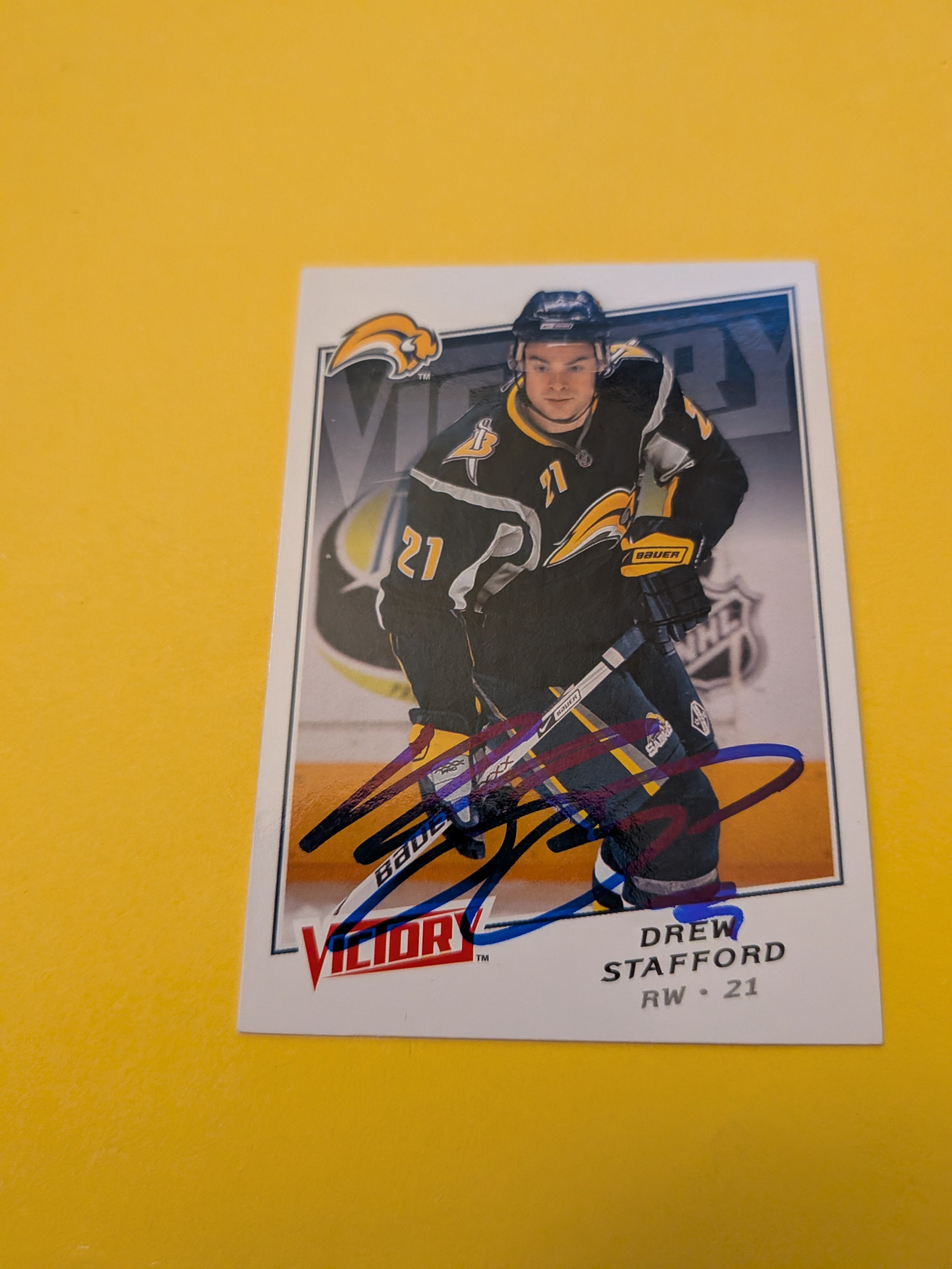 Drew Stafford Signed Buffalo Sabres Card E
