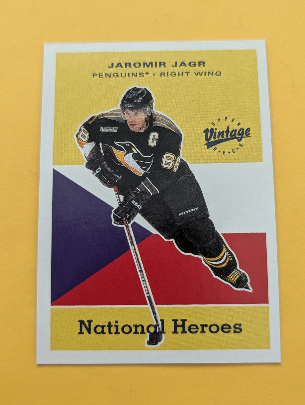 Jaromir Jagr 00-01 Upper Deck Vintage National Heroes Card