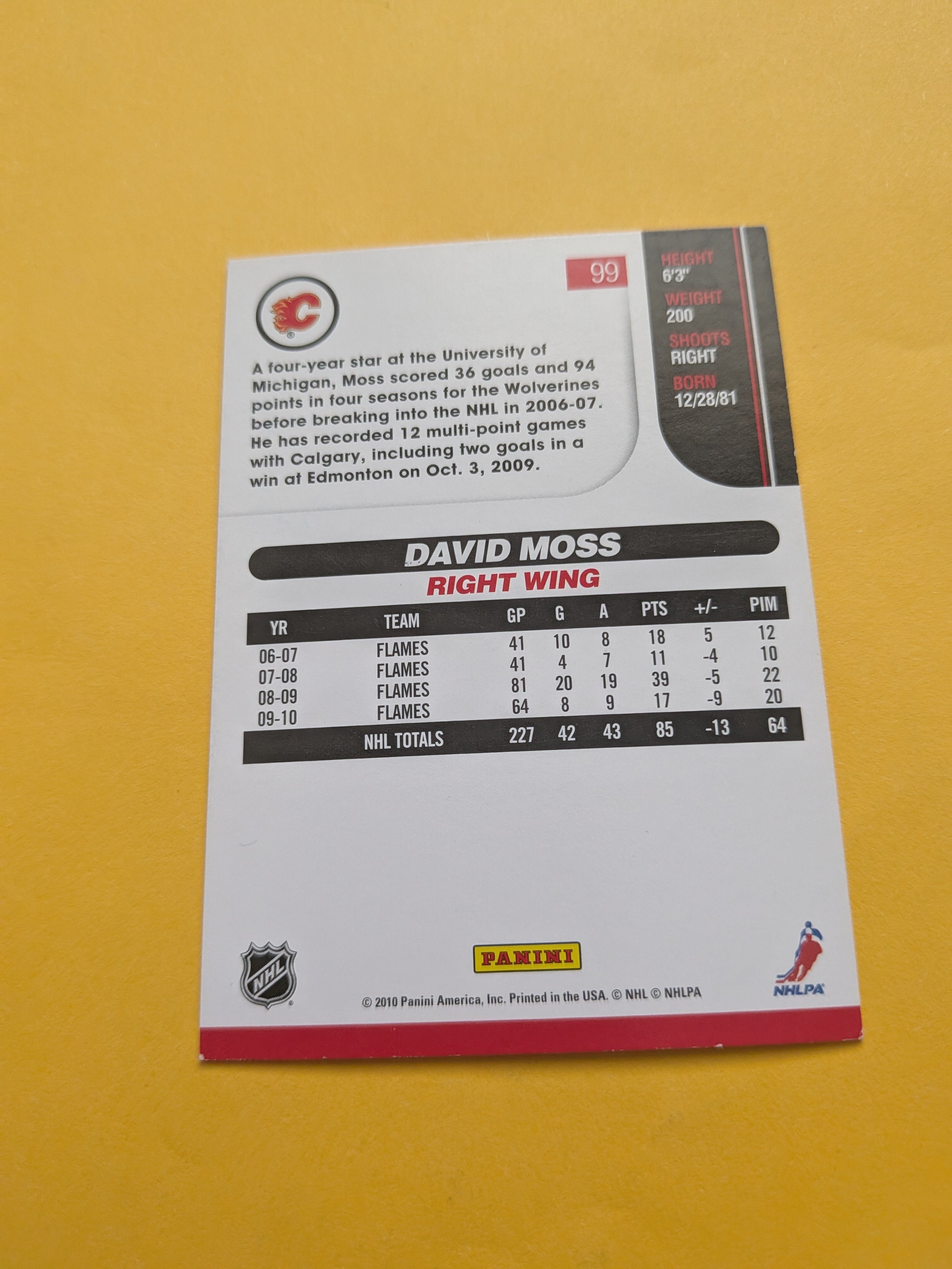 David Moss Signed Calgary Flames Card F