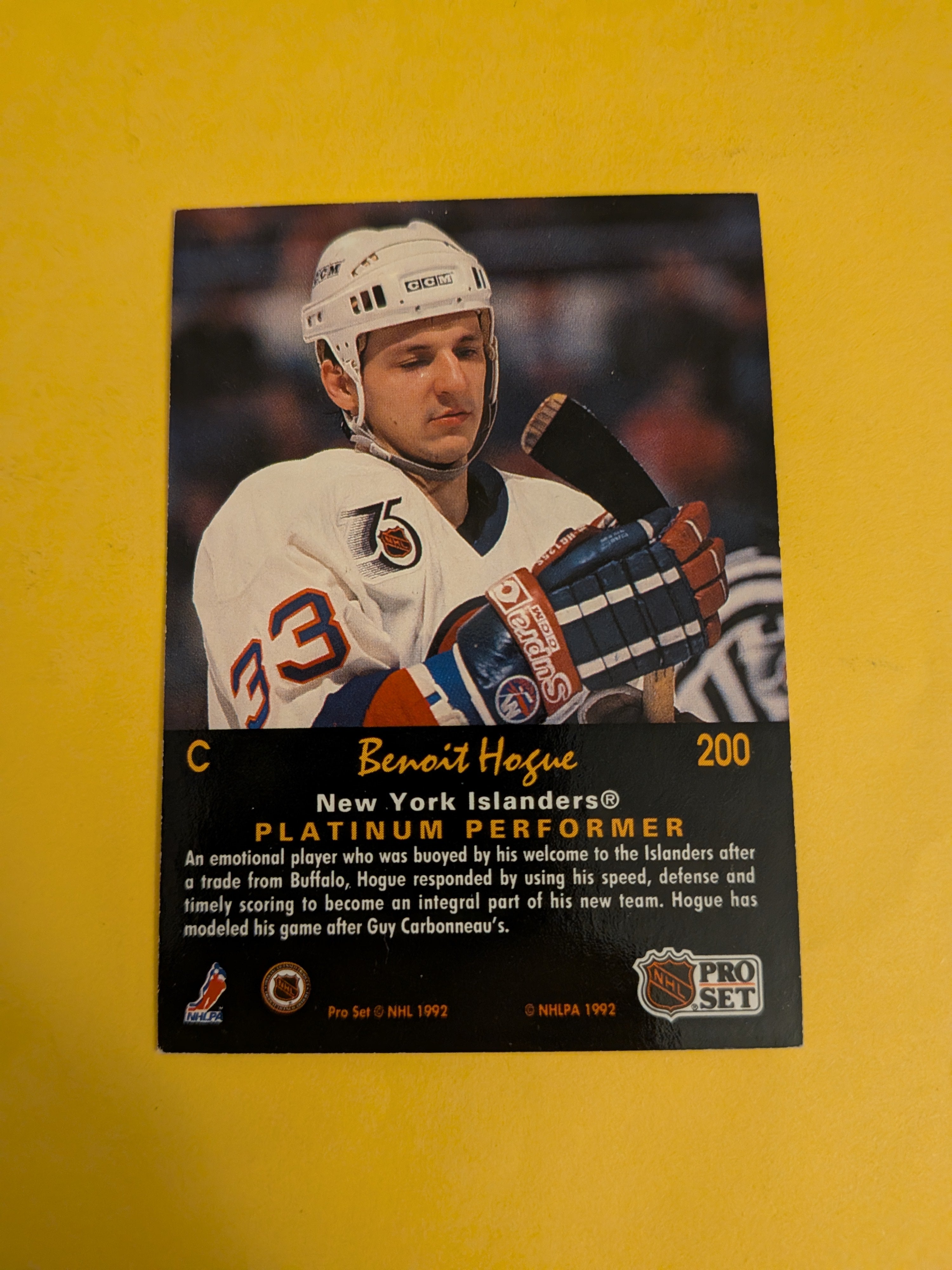 Benoit Hogue Signed New York Islanders Card D