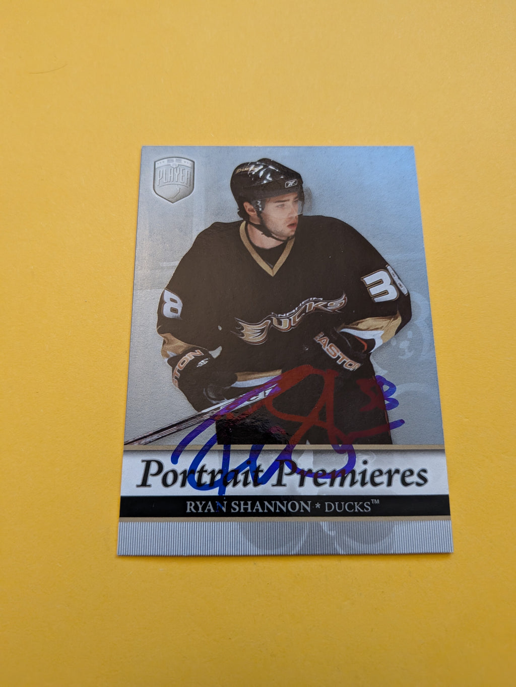 Ryan Shannon Signed Anaheim Ducks Rookie Card C