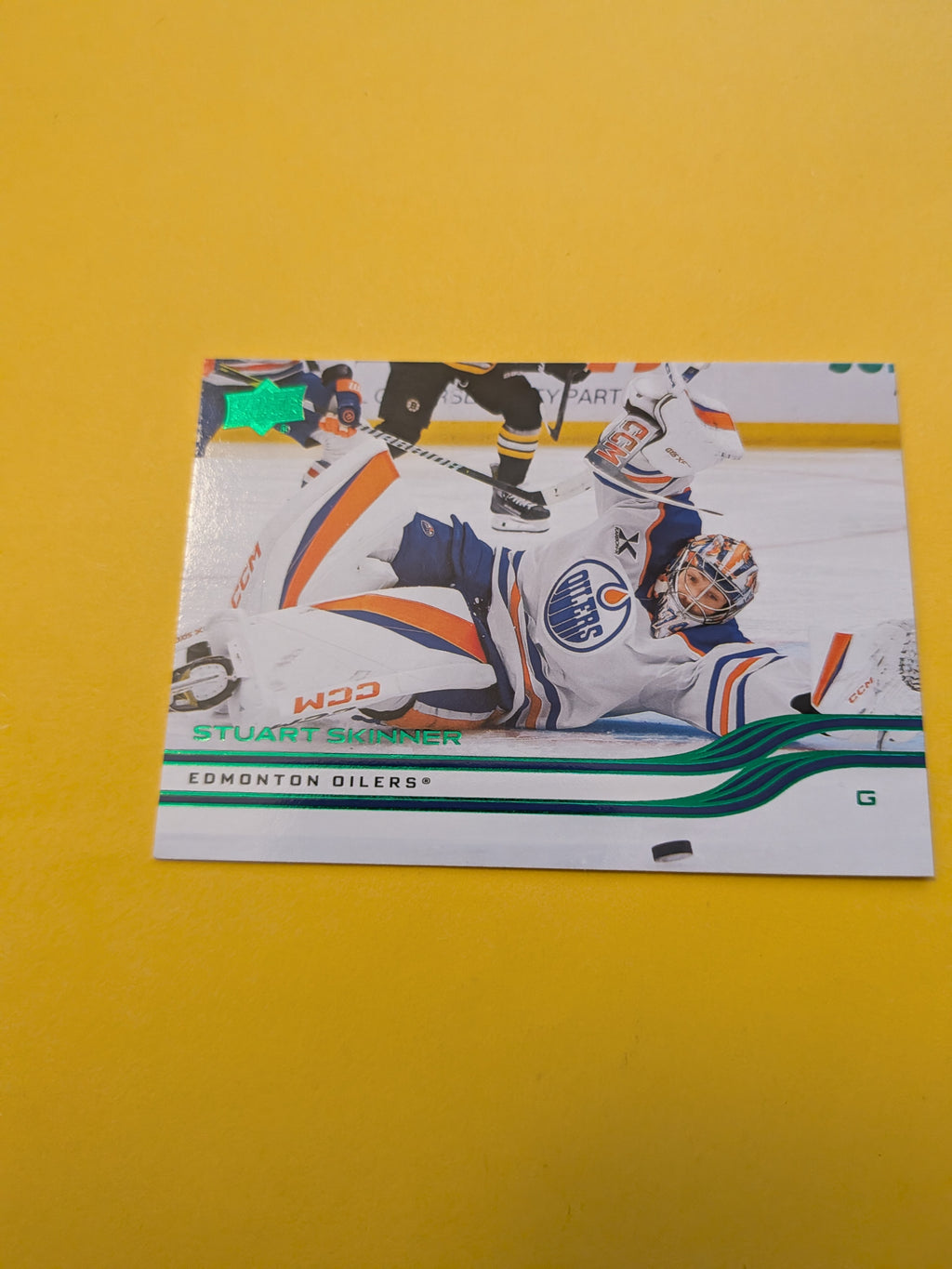 Stuart Skinner 25-26 Upper Deck Green Holiday Card