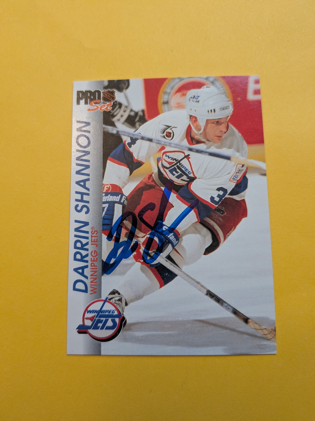 Darrin Shannon Signed Winnipeg Jets Card C