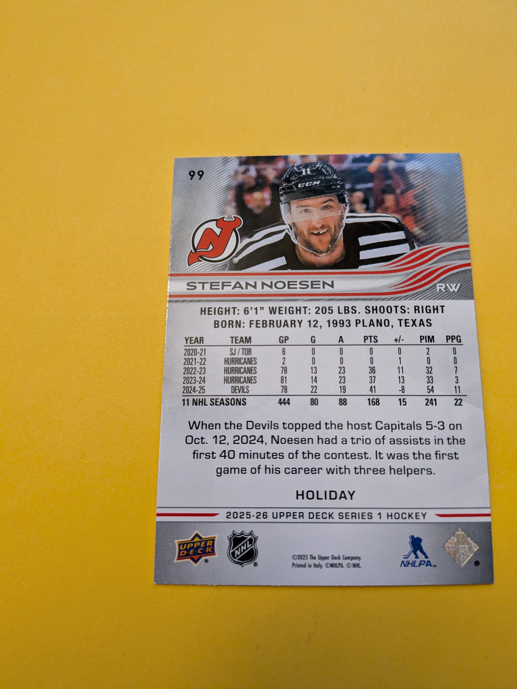 Stefan Noesen 25-26 Upper Deck Green Holiday Card