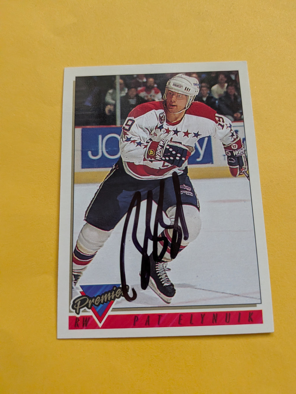 Pat Elynuik Signed Washington Capitals Card B
