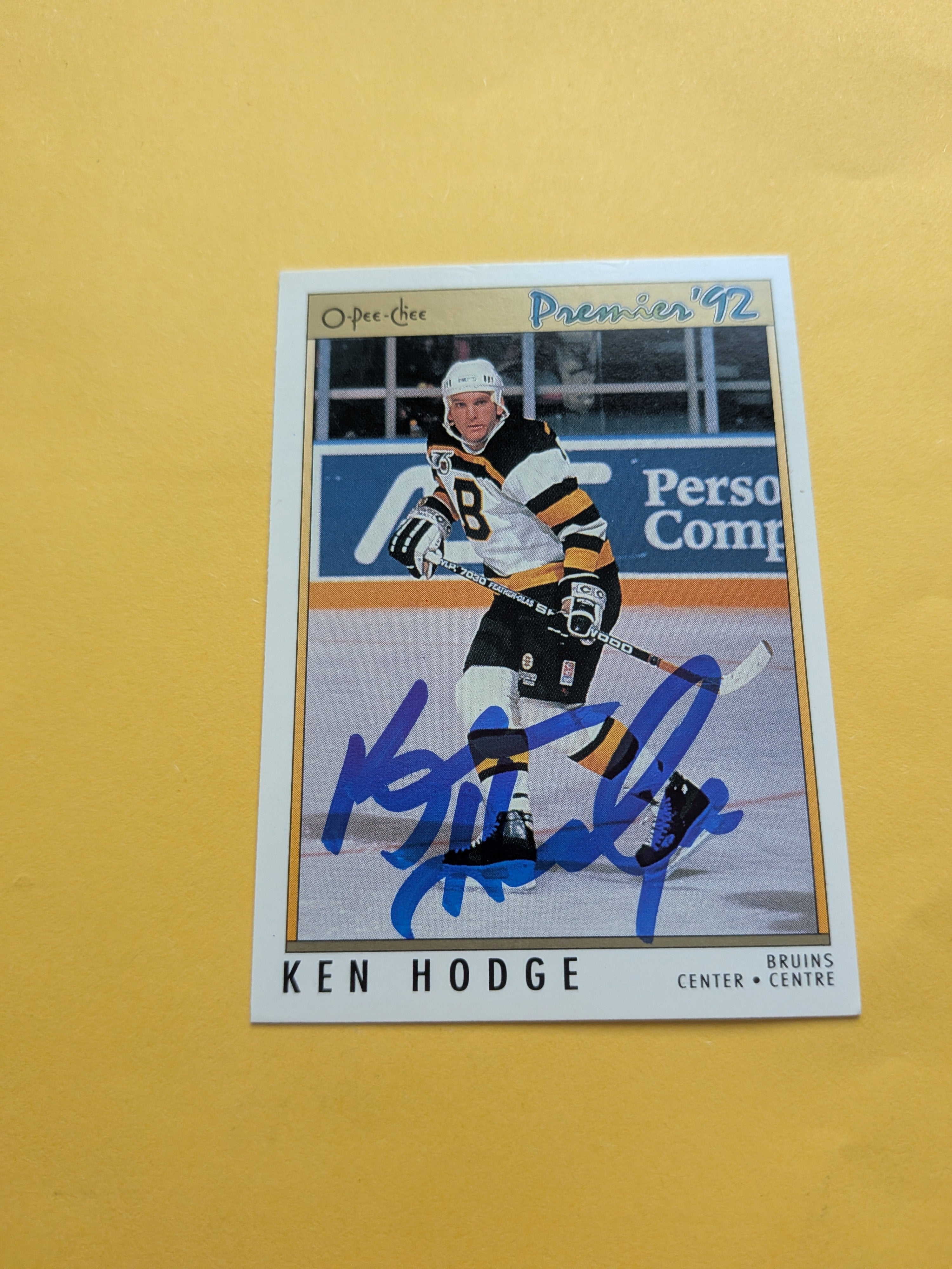 Ken Hodge Signed Boston Bruins Card D