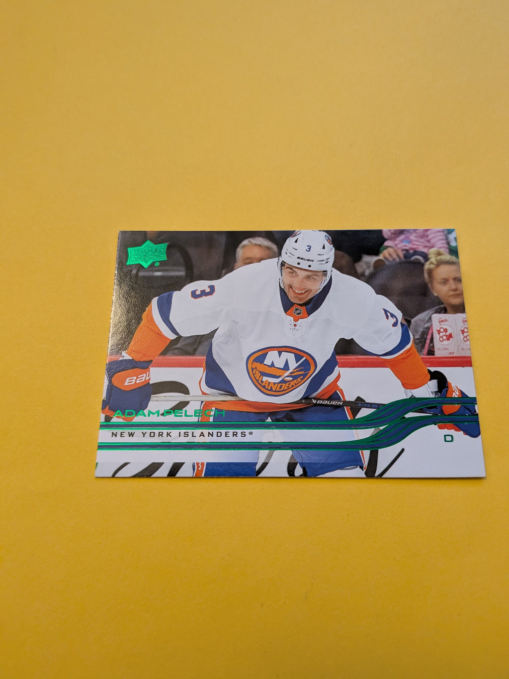 Adam Pelech 25-26 Upper Deck Green Holiday Card