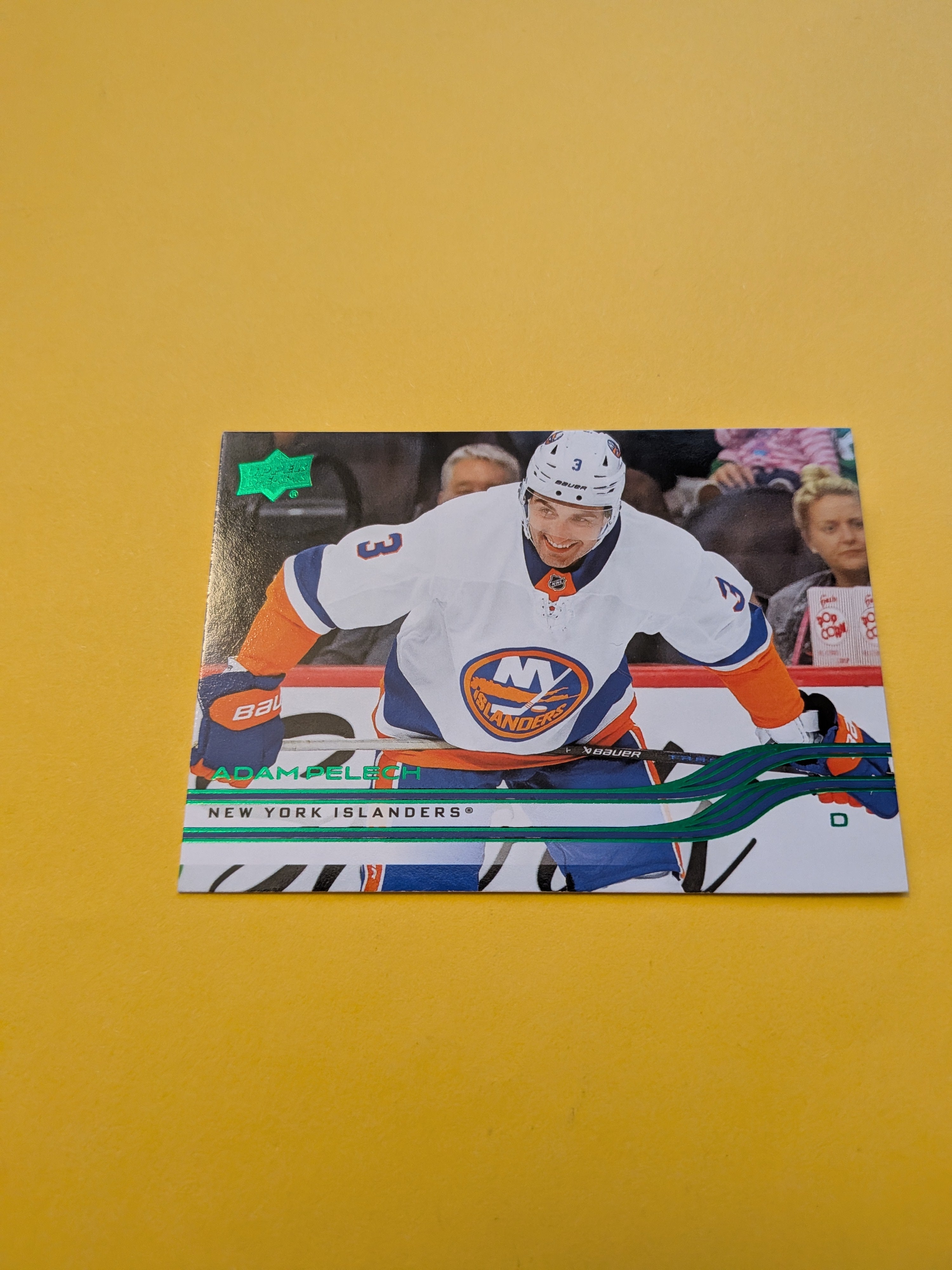 Adam Pelech 25-26 Upper Deck Green Holiday Card