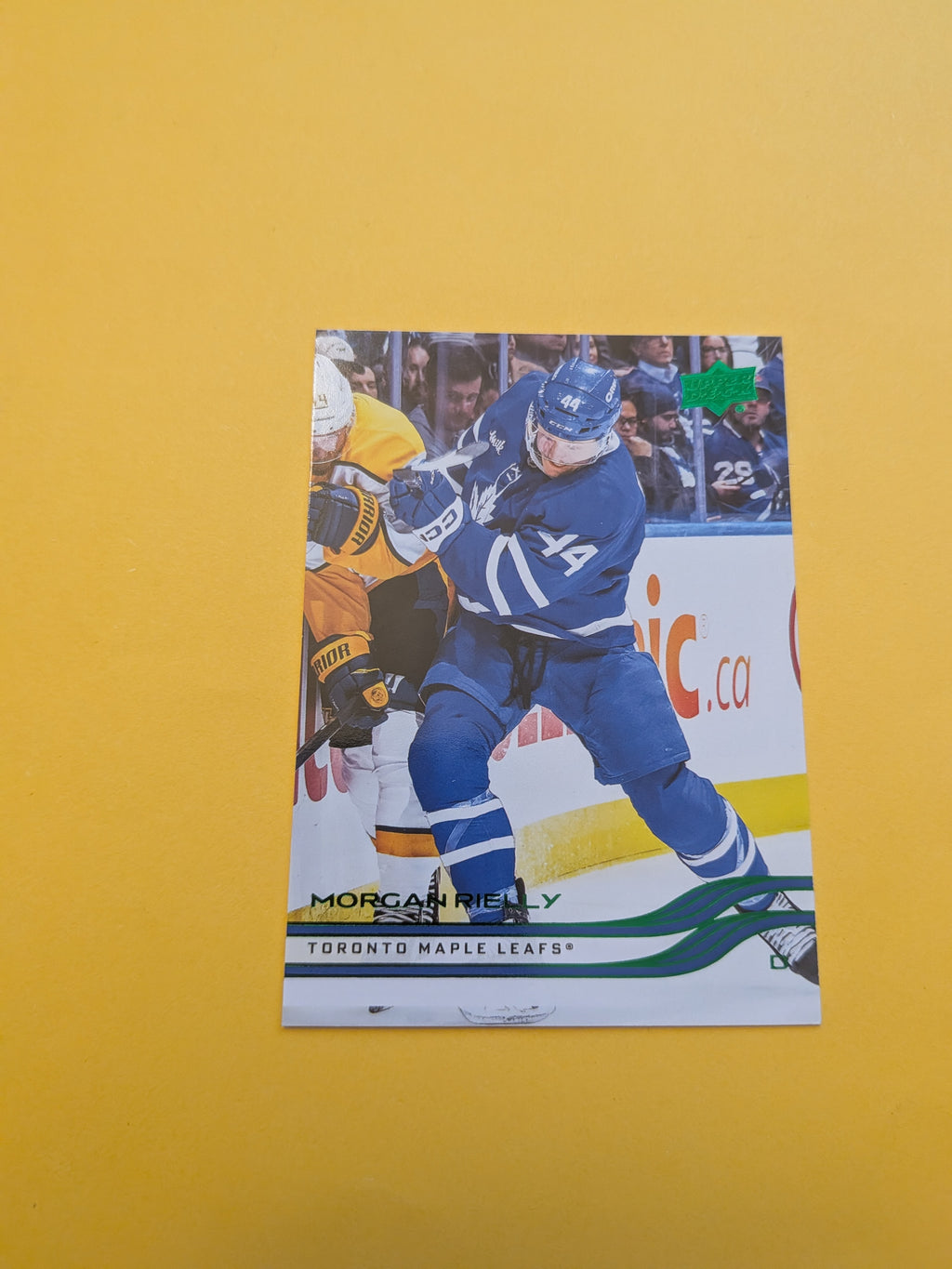 Morgan Rielly 25-26 Upper Deck Green Holiday Card