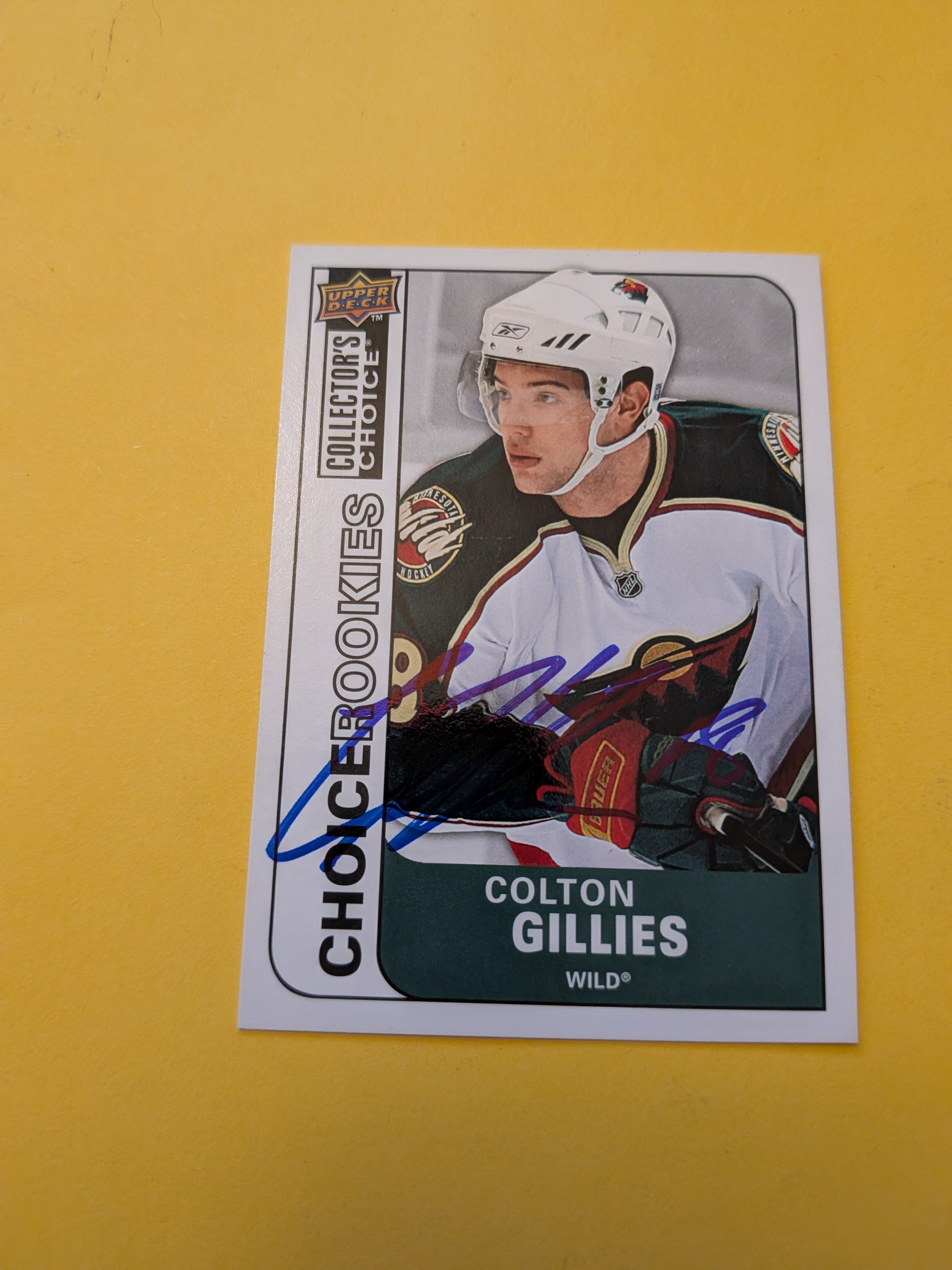 Colton Gillies Signed Minnesota Wild Rookie Card C