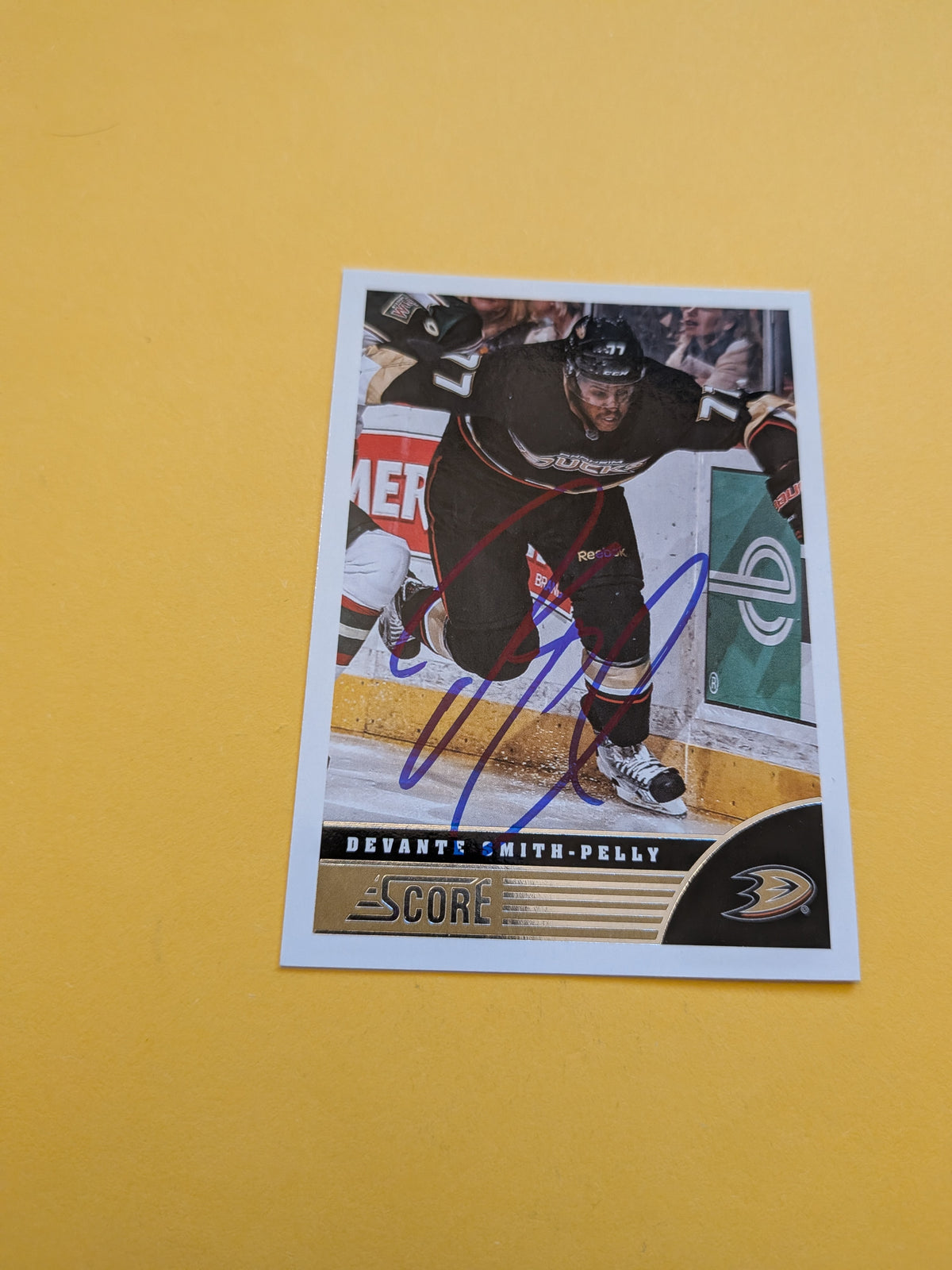 Devante Smith Pelly Signed Anaheim Ducks Card A