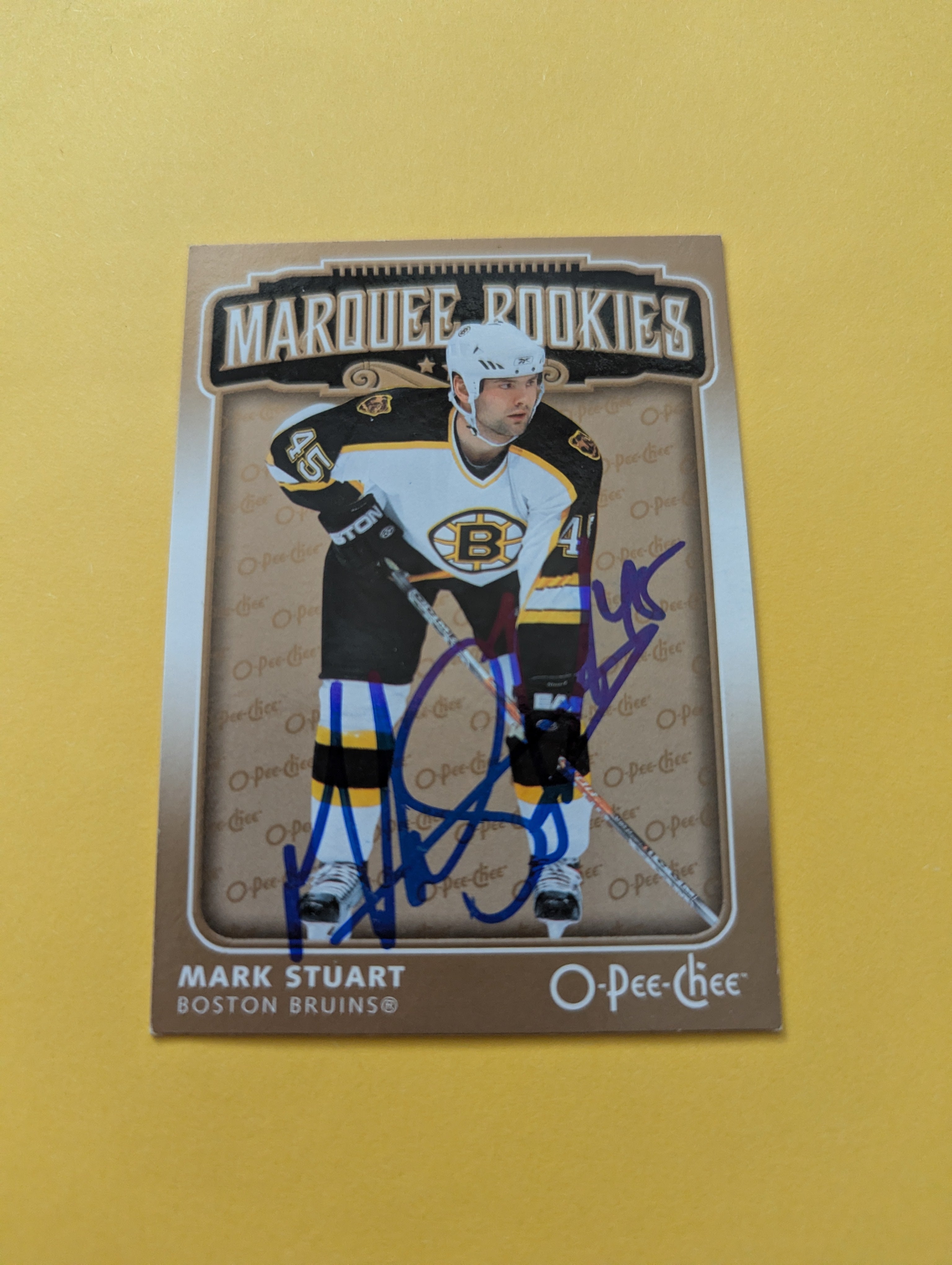 Mark Stuart Signed Boston Bruins Rookie Card