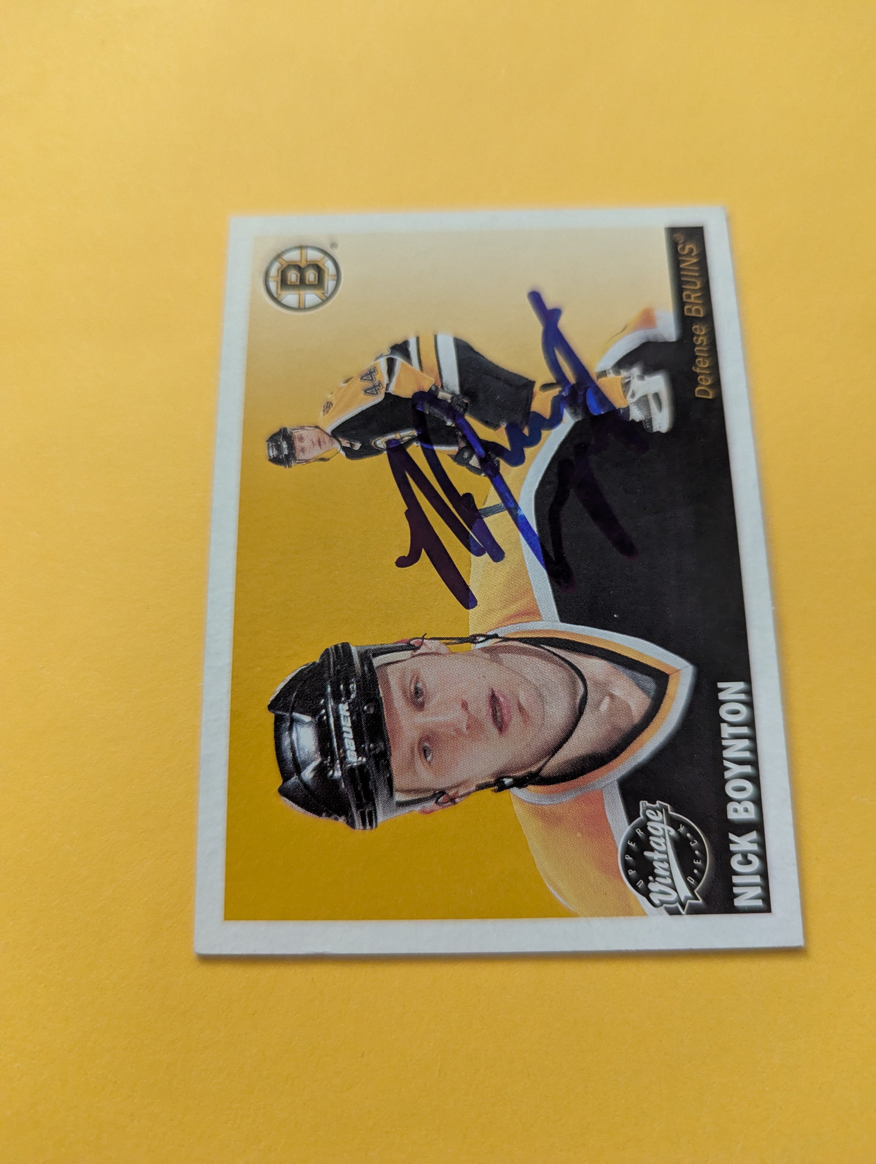 Nick Boynton Signed Boston Bruins Card