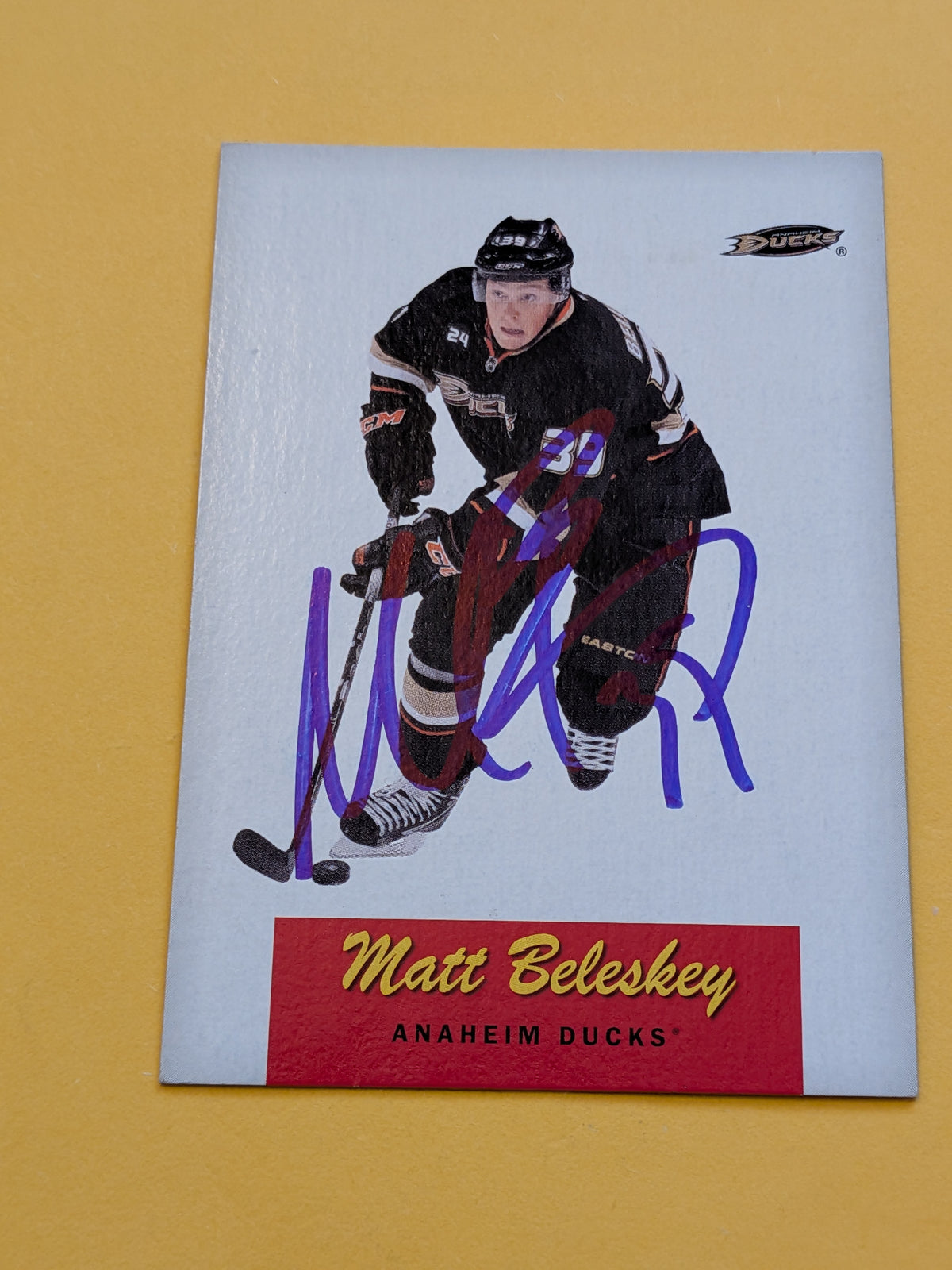 Matt Beleskey Signed Anaheim Ducks Card D