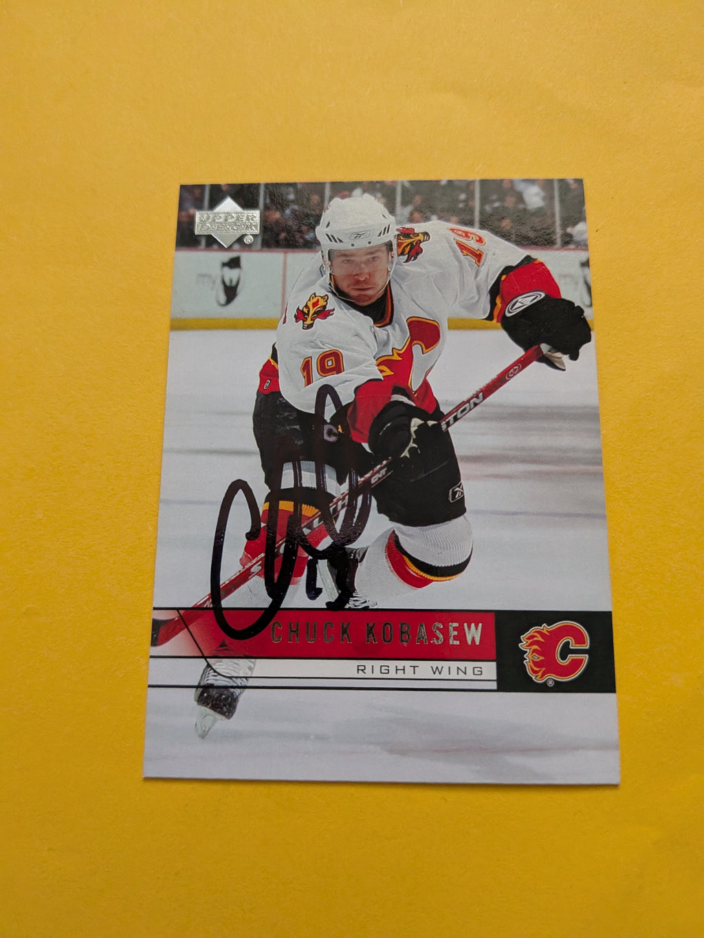 Chuck Kobasew Signed Calgary Flames Card F