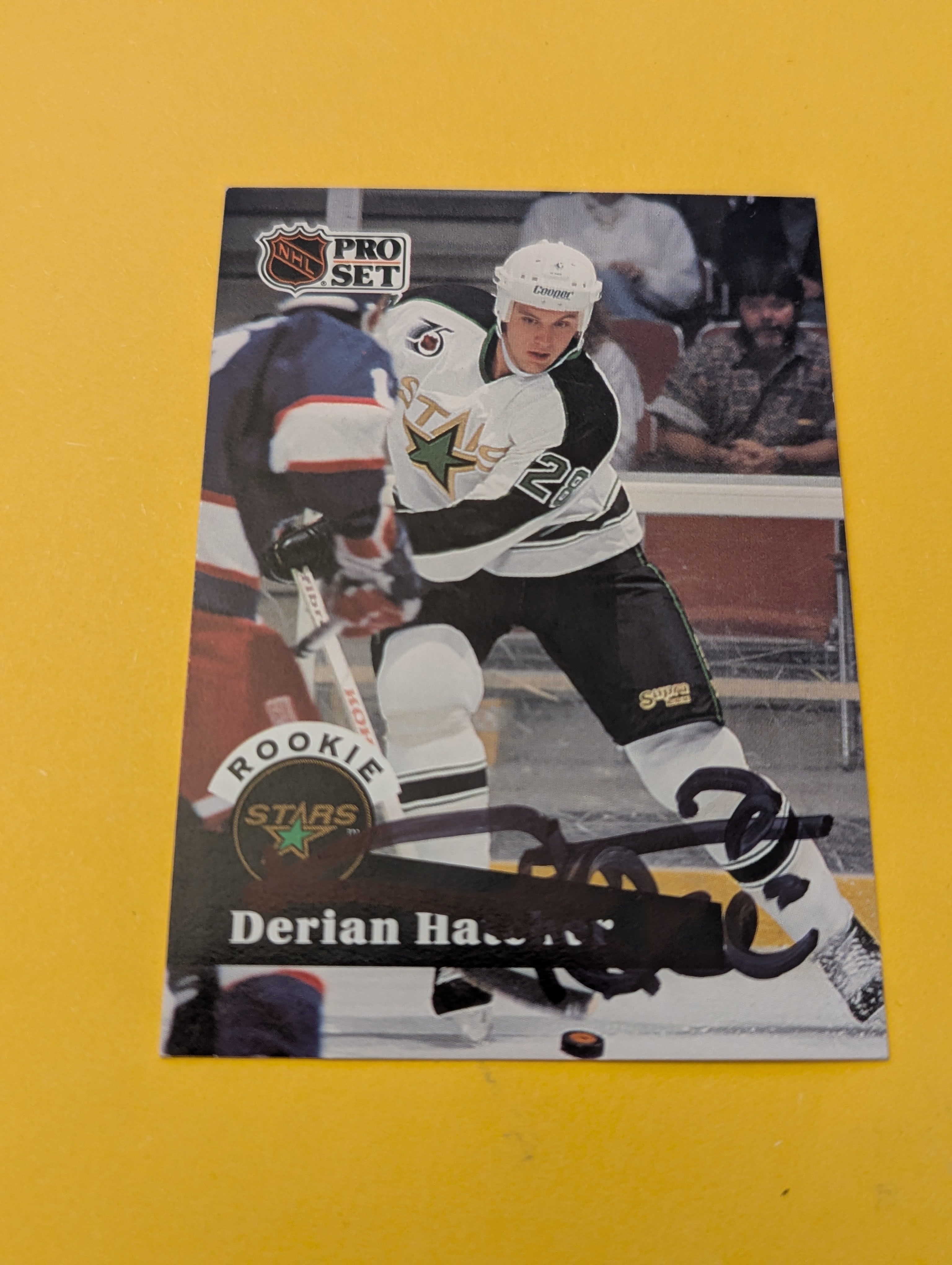 Derian Hatcher Signed Minnesota North Stars Card