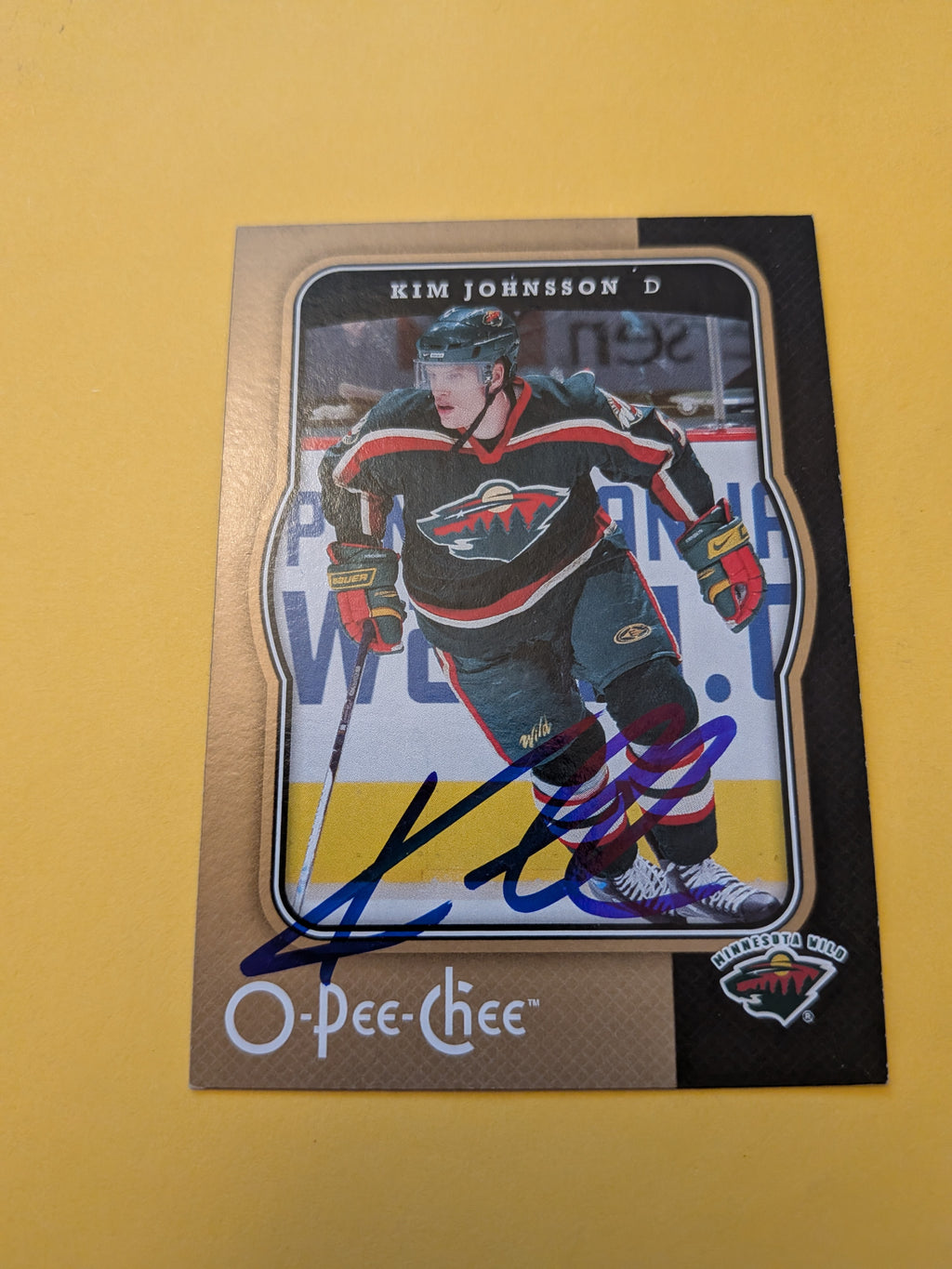 Kim Johnsson Signed Minnesota Wild Card A