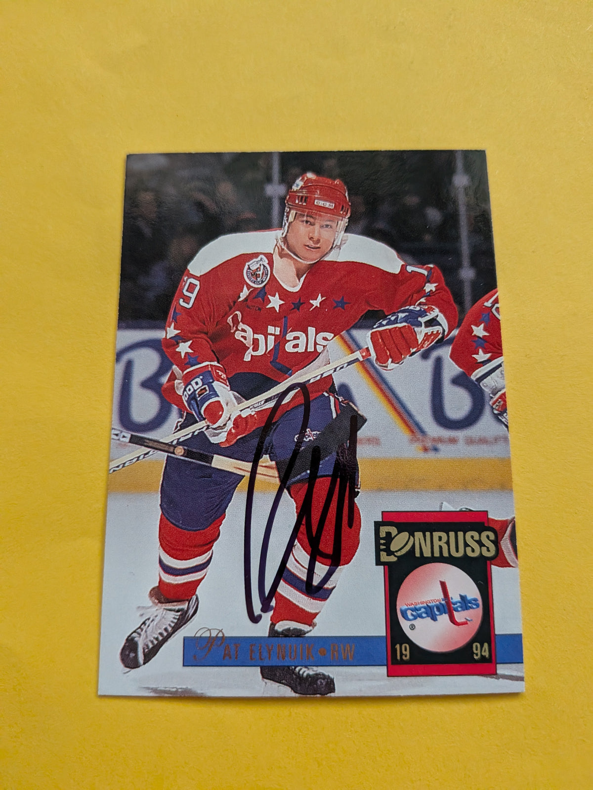 Pat Elynuik Signed Washington Capitals Card C