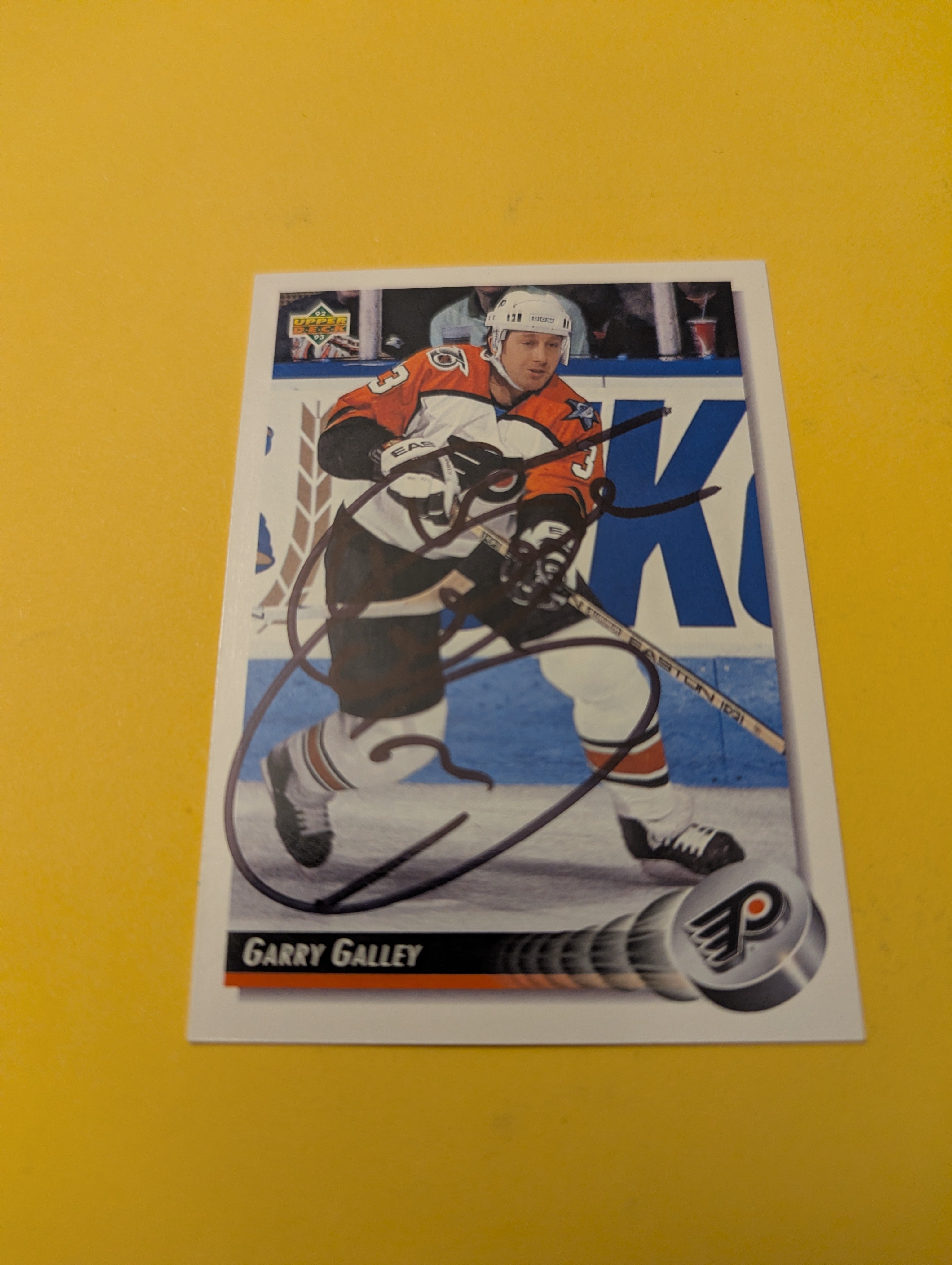 Garry Galley Signed Philadelphia Flyers Card